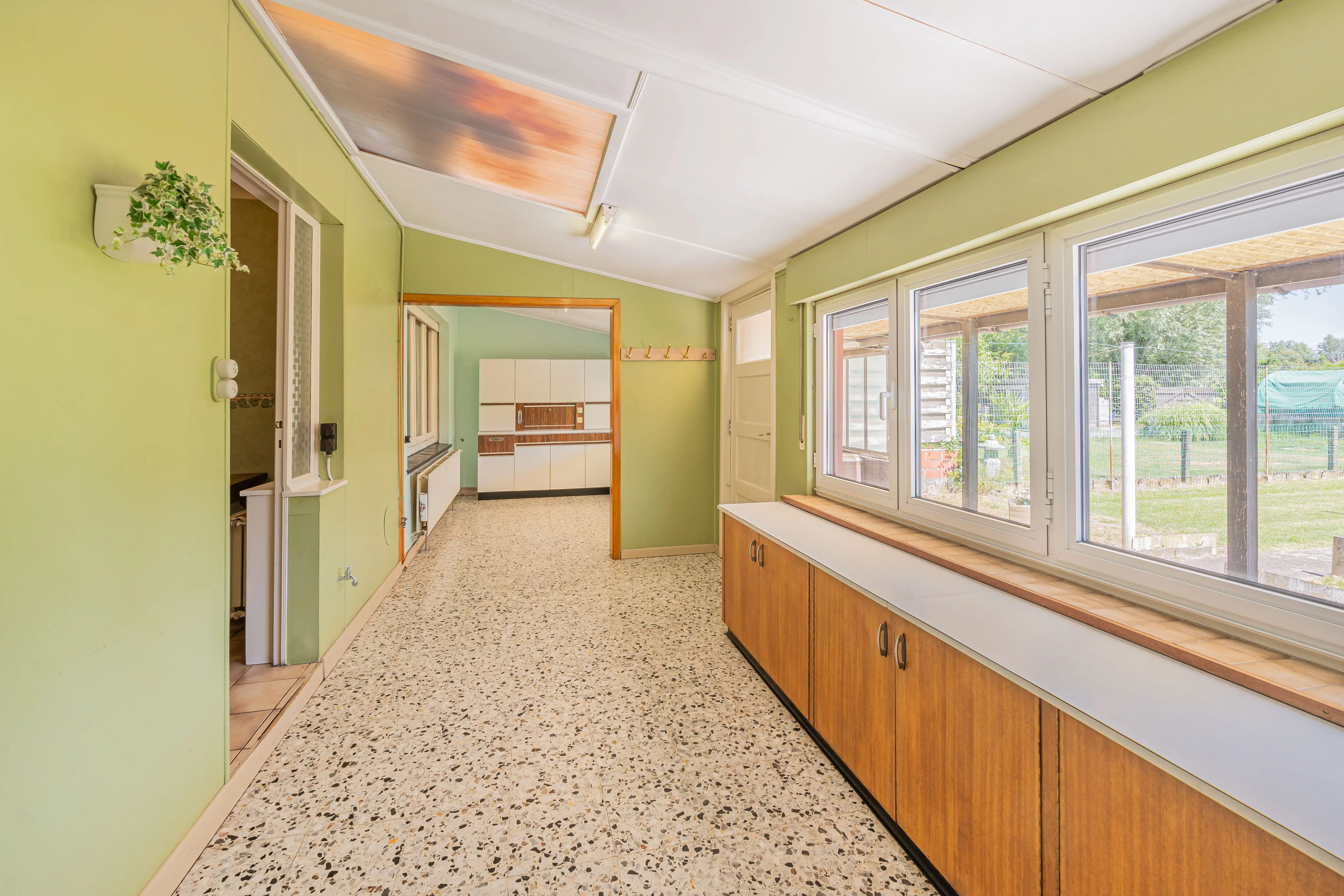 HOB op 819m² met uitzicht over weilanden, unieke ligging foto 12