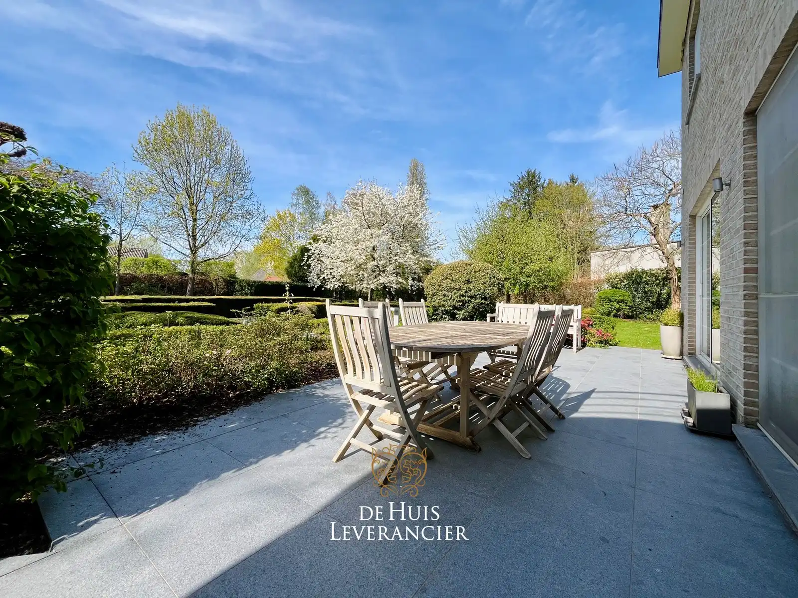 Exclusieve villa op uitzonderlijk perceel van 1 767 m², grenzend aan natuurgebied foto 18