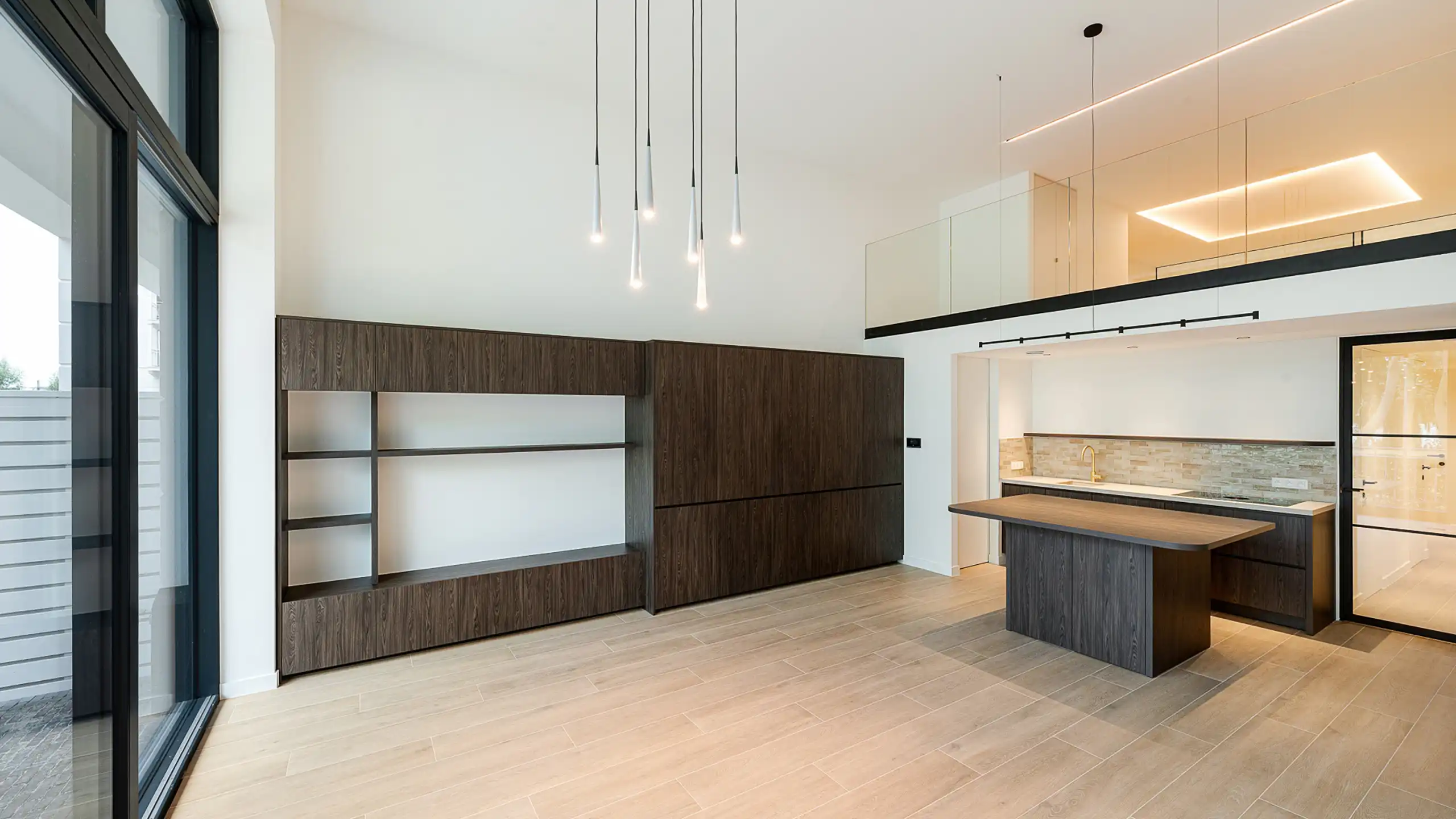 Nieuwbouwappartement met prachtig zicht op Lakeside  foto 5