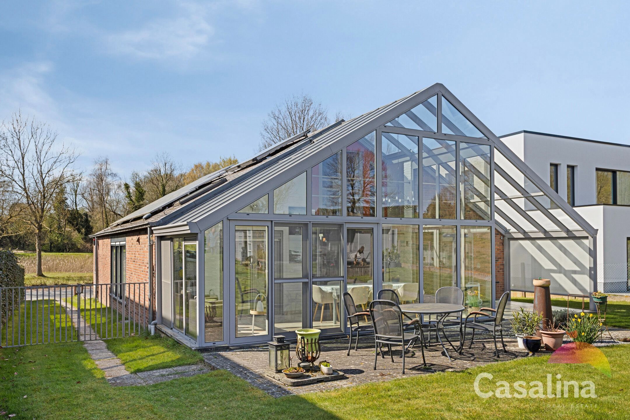 4-gevel woning met een prachtige tuin foto 26