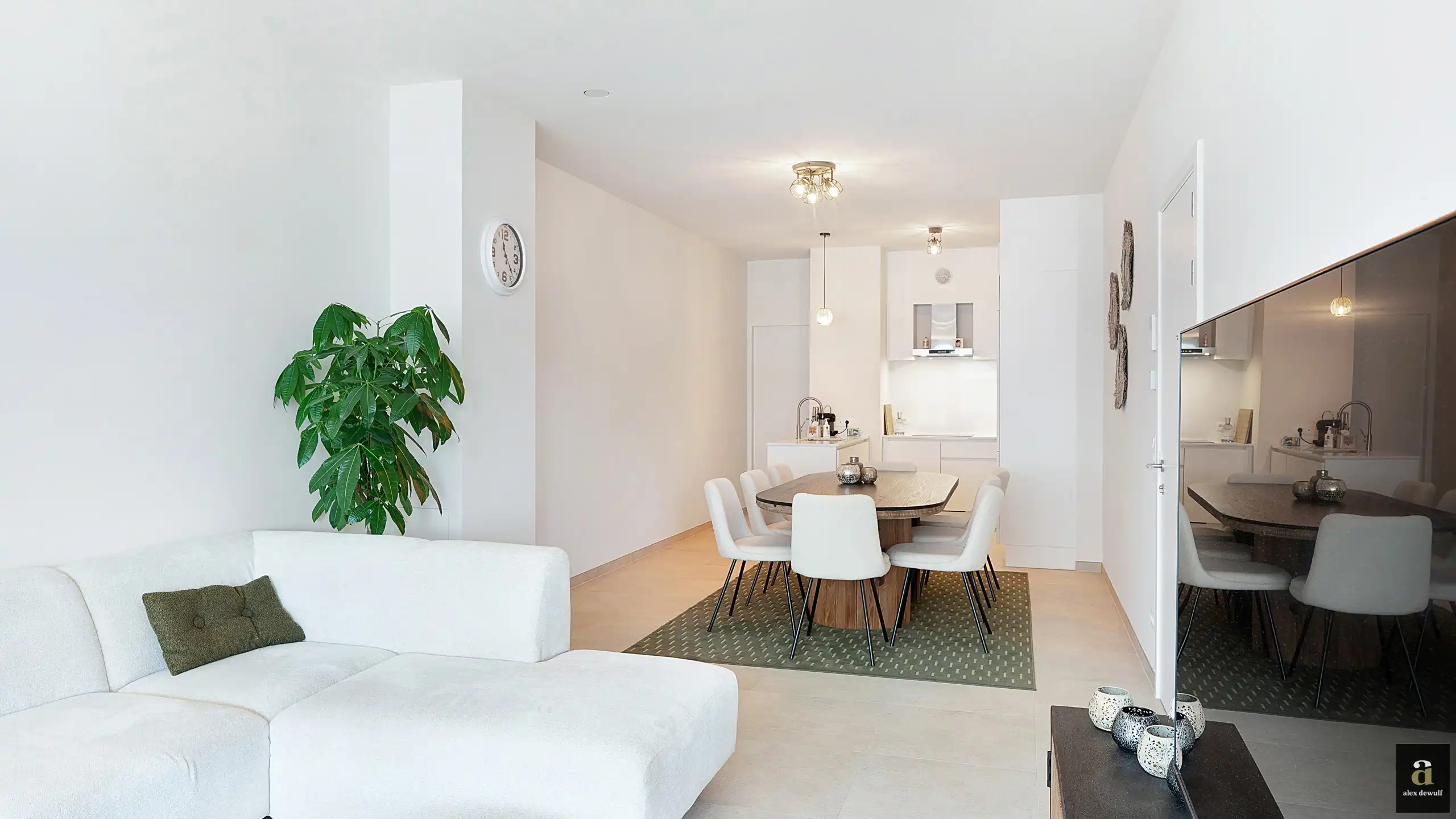 Ruim appartement 3-slpk op centrale ligging [Lippenslaan]. foto 7