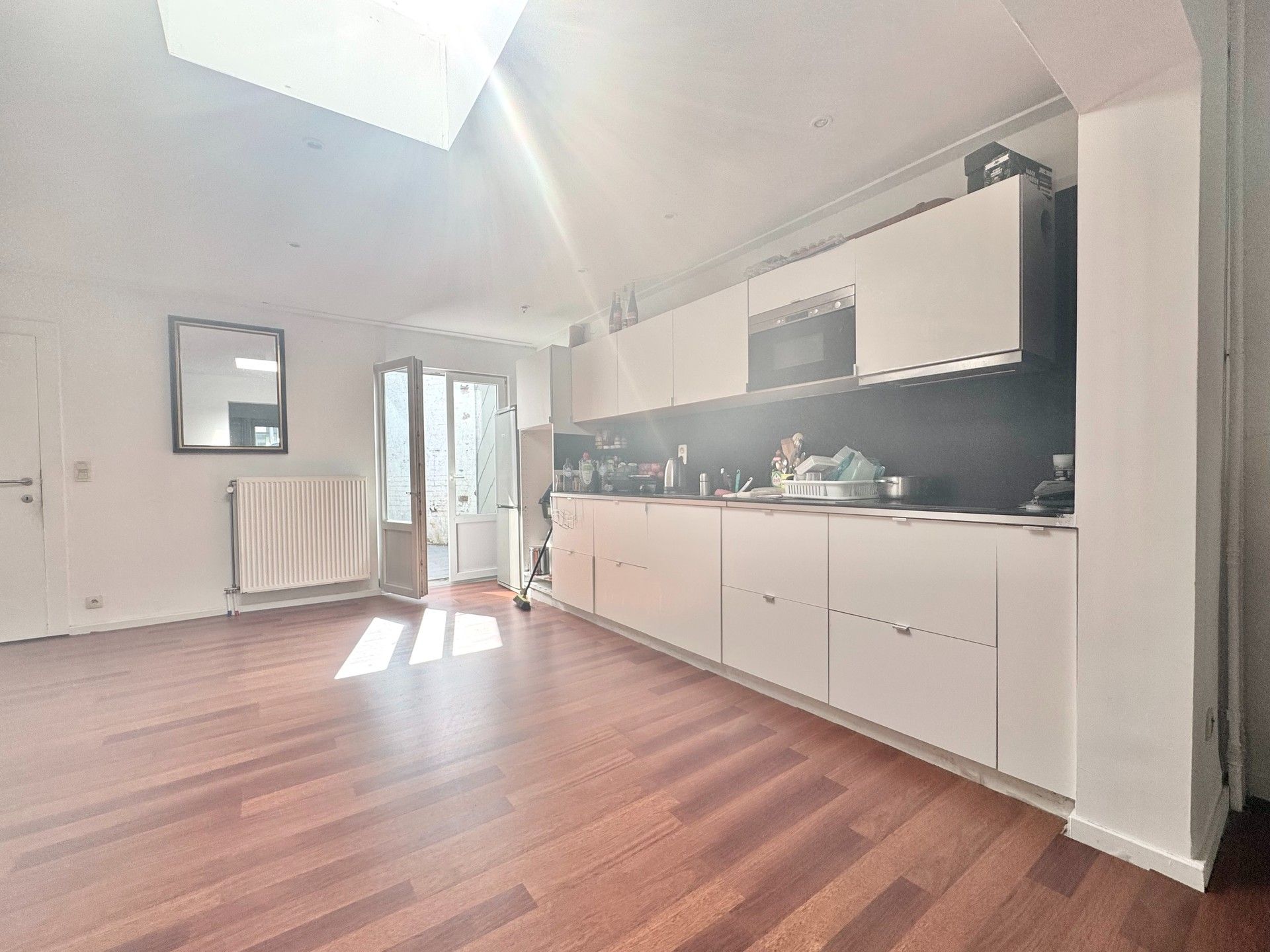 WONING MET 3 SLAAPKAMERS EN STADSTUIN foto 12