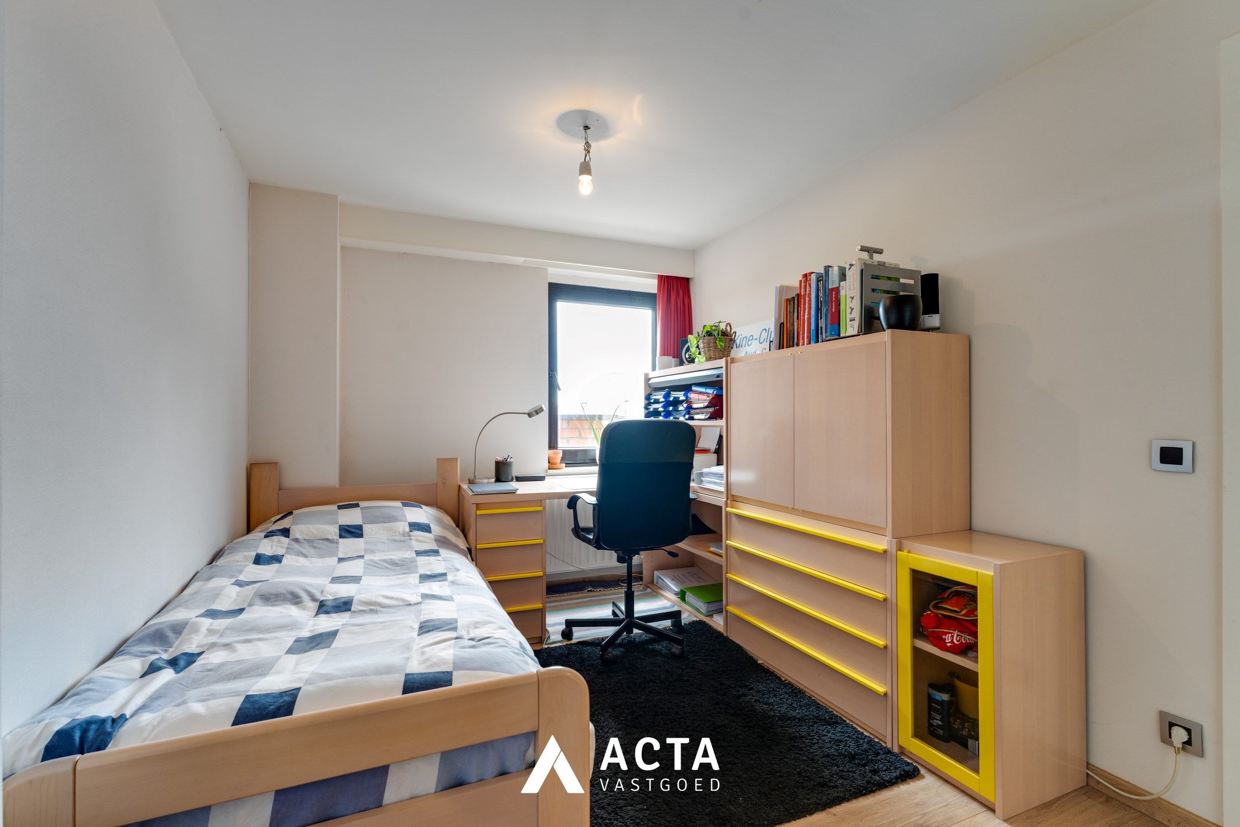 Instapklaar dakappartement met twee terrassen en parkzicht foto 12