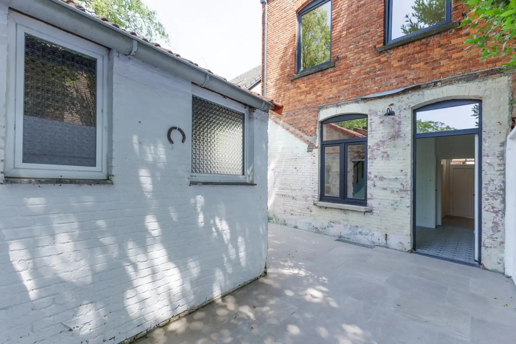 Volledig vernieuwde woning foto 6
