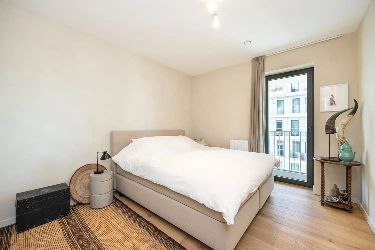 Luxueus en zorgeloos wonen op hoog niveau in de iconische Residentie Louise Marie - 2 slaapkamers en ruim terras (EPC A!) - verkoop onder het registratiestelsel! foto 25