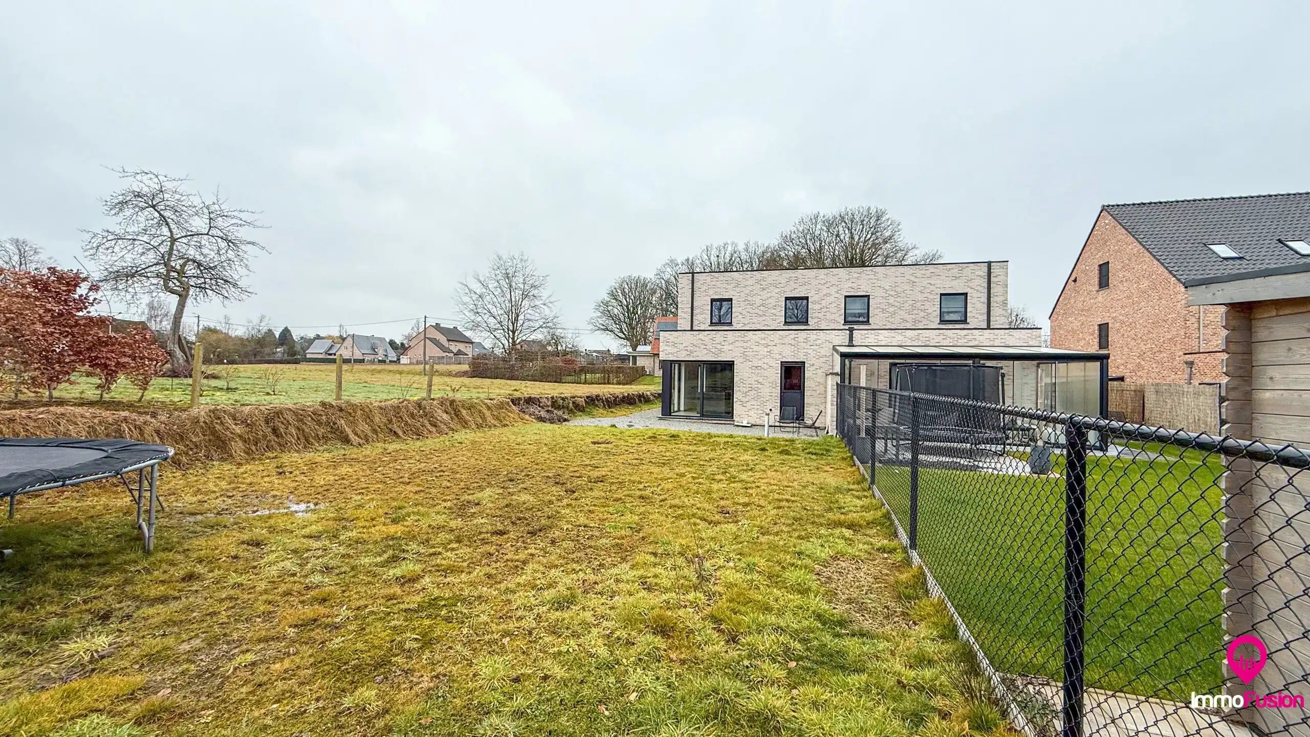 Modern en instapklaar nieuwbouwwoning met 3slpks in Paal! foto 39