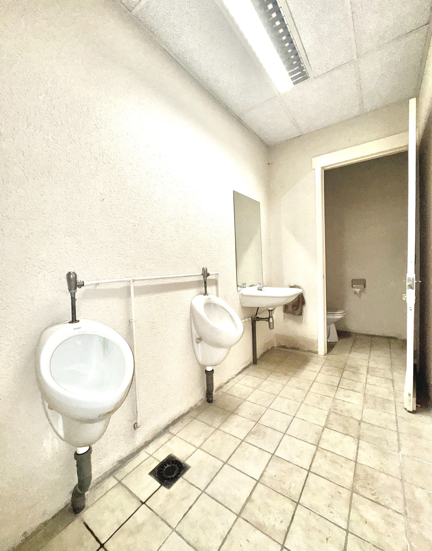 MAGAZIJN OP 683 M² foto 17