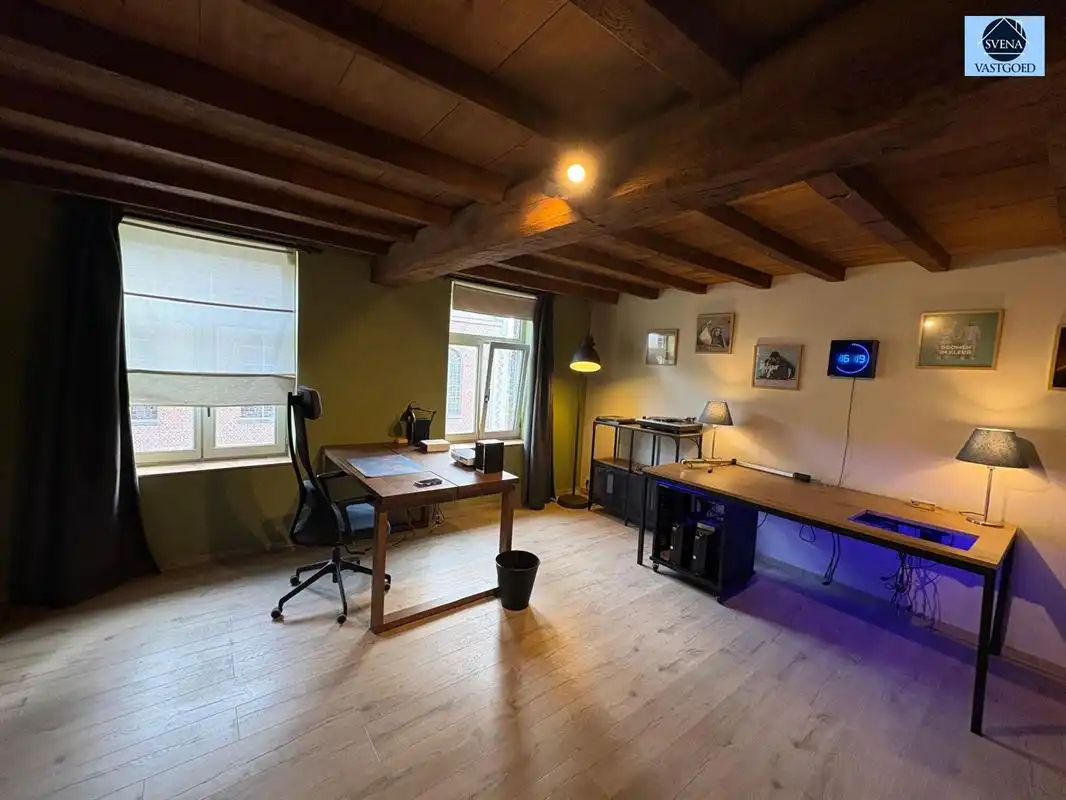 VERDER AF TE WERKEN WONING MET VEEL MOGELIJKHEDEN foto 4