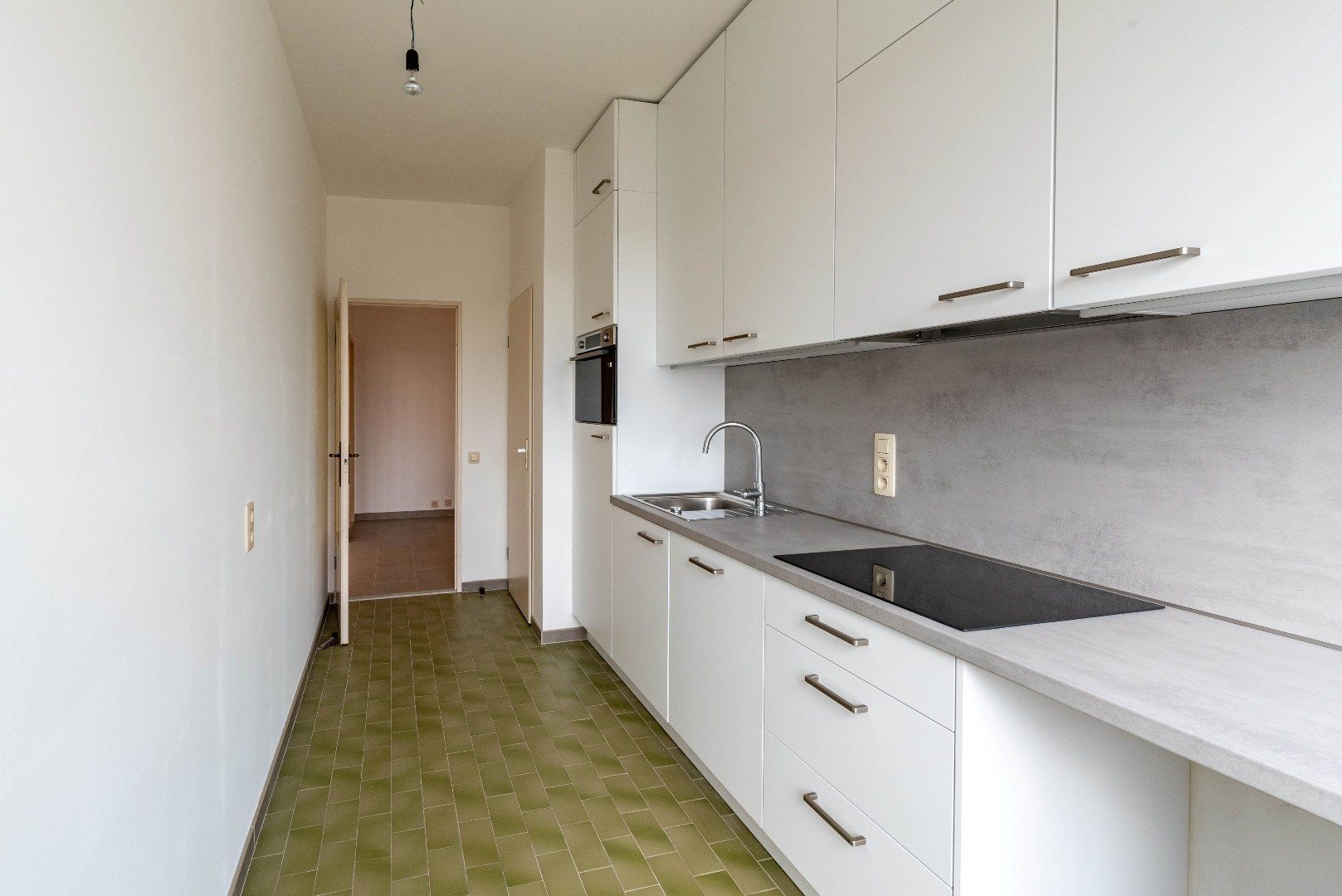 Instapklaar appartement met 2 slaapkamers op centrale ligging foto 5