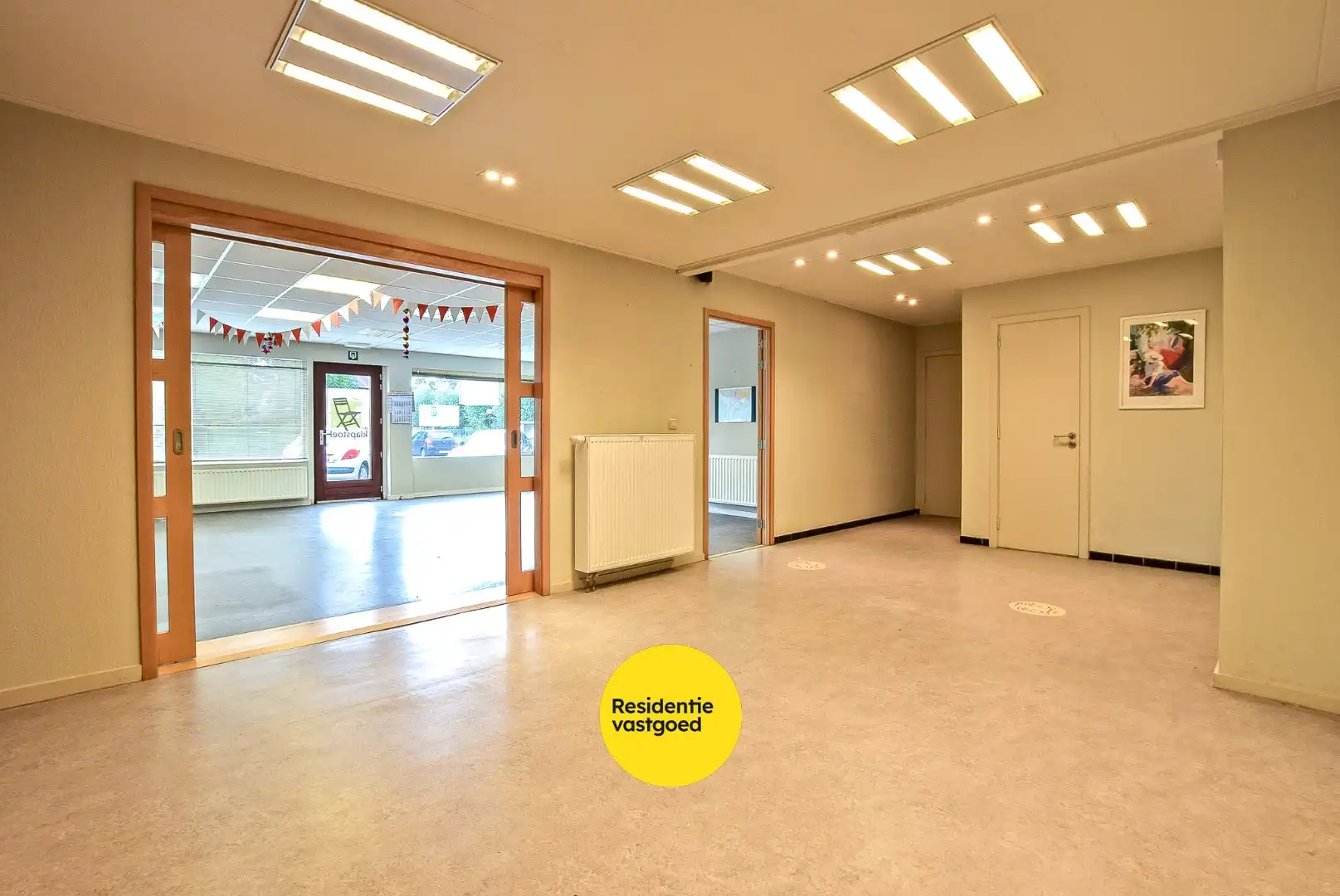 Centraal gelegen appartement(148 m²) in centrum Diksmuide! foto 5