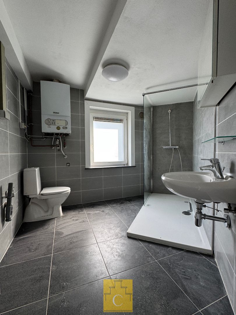 Handelspand met woonst op toplocatie te Loppem foto 12