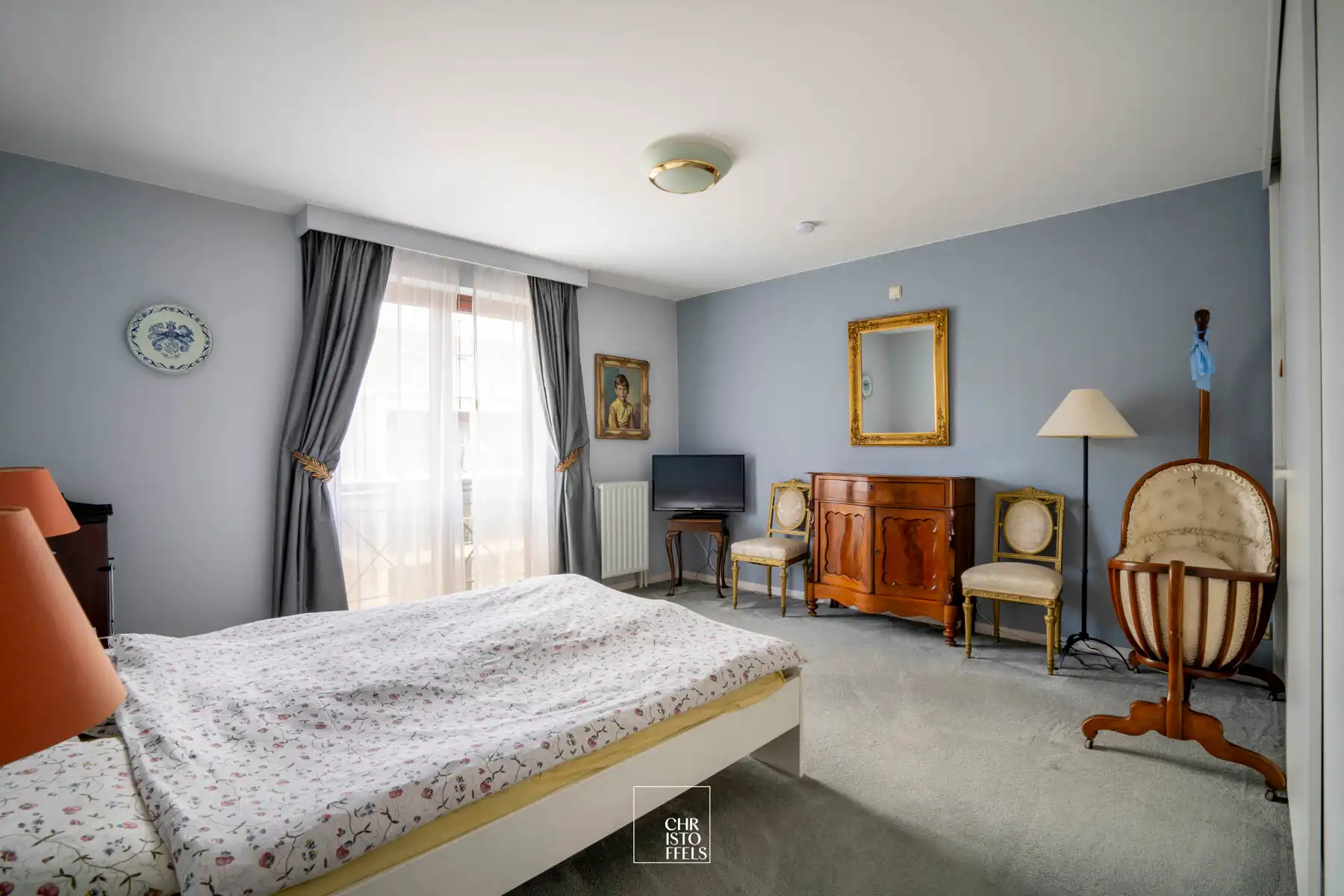 Riant appartement (239m²) met twee garageboxen in Lanaken-centrum! foto 17