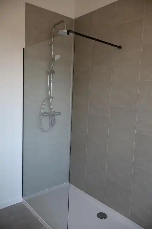 Gerenoveerde woning - Centrale ligging en instapklare staat! foto 11