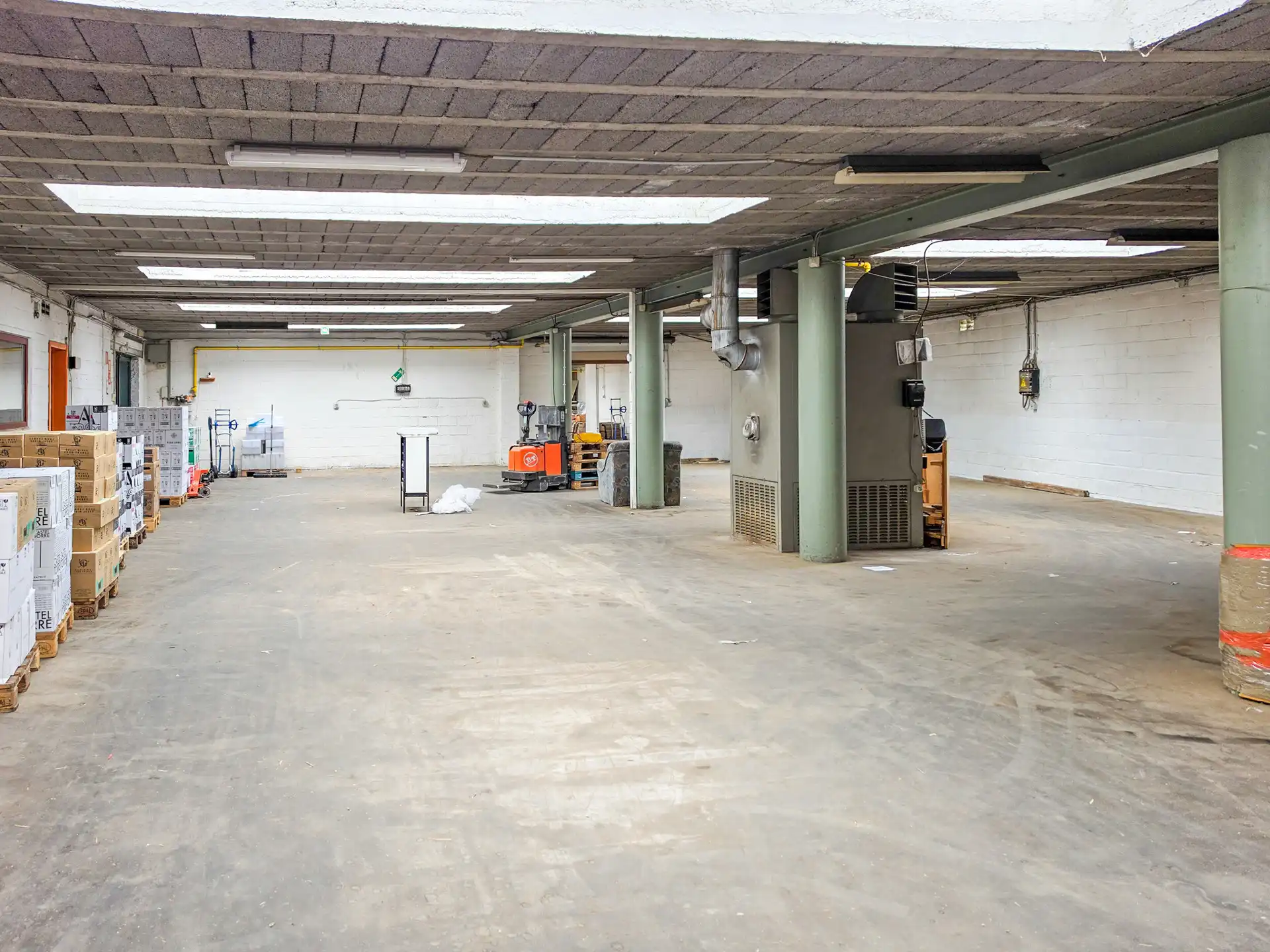 Commerciële ruimte te huur foto 2