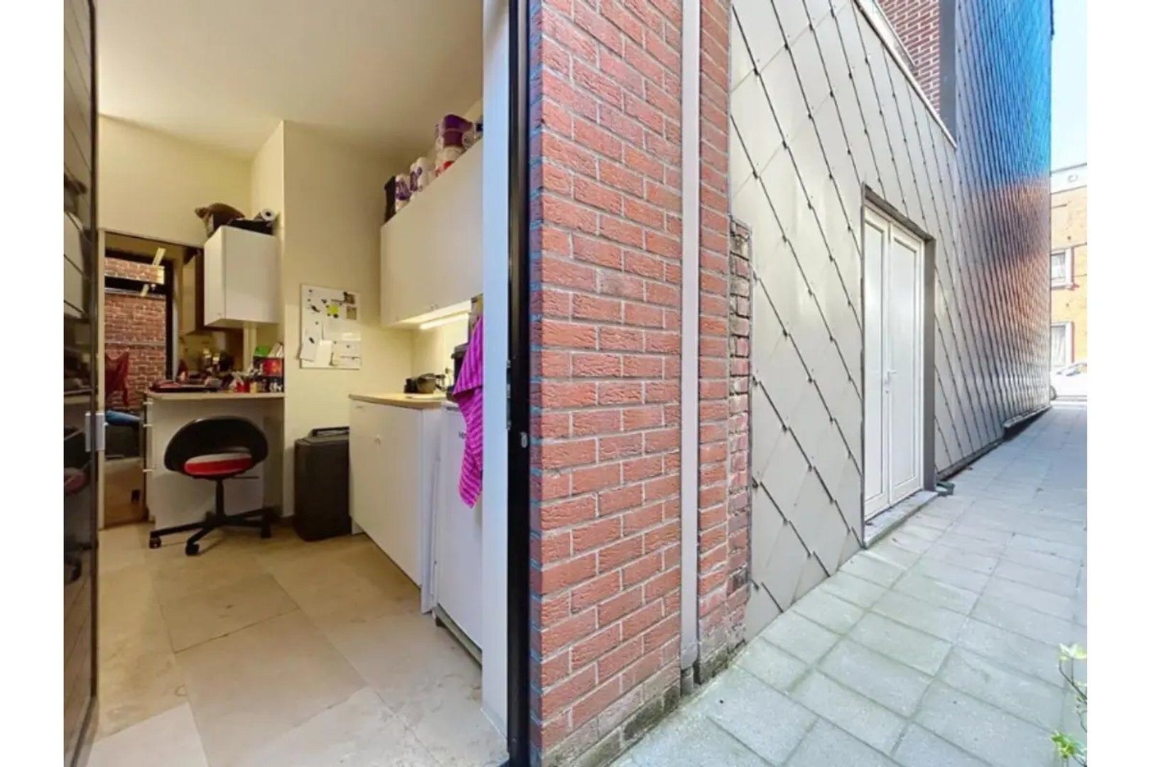 Handelszaak met woonst in hartje Roeselare  foto 9