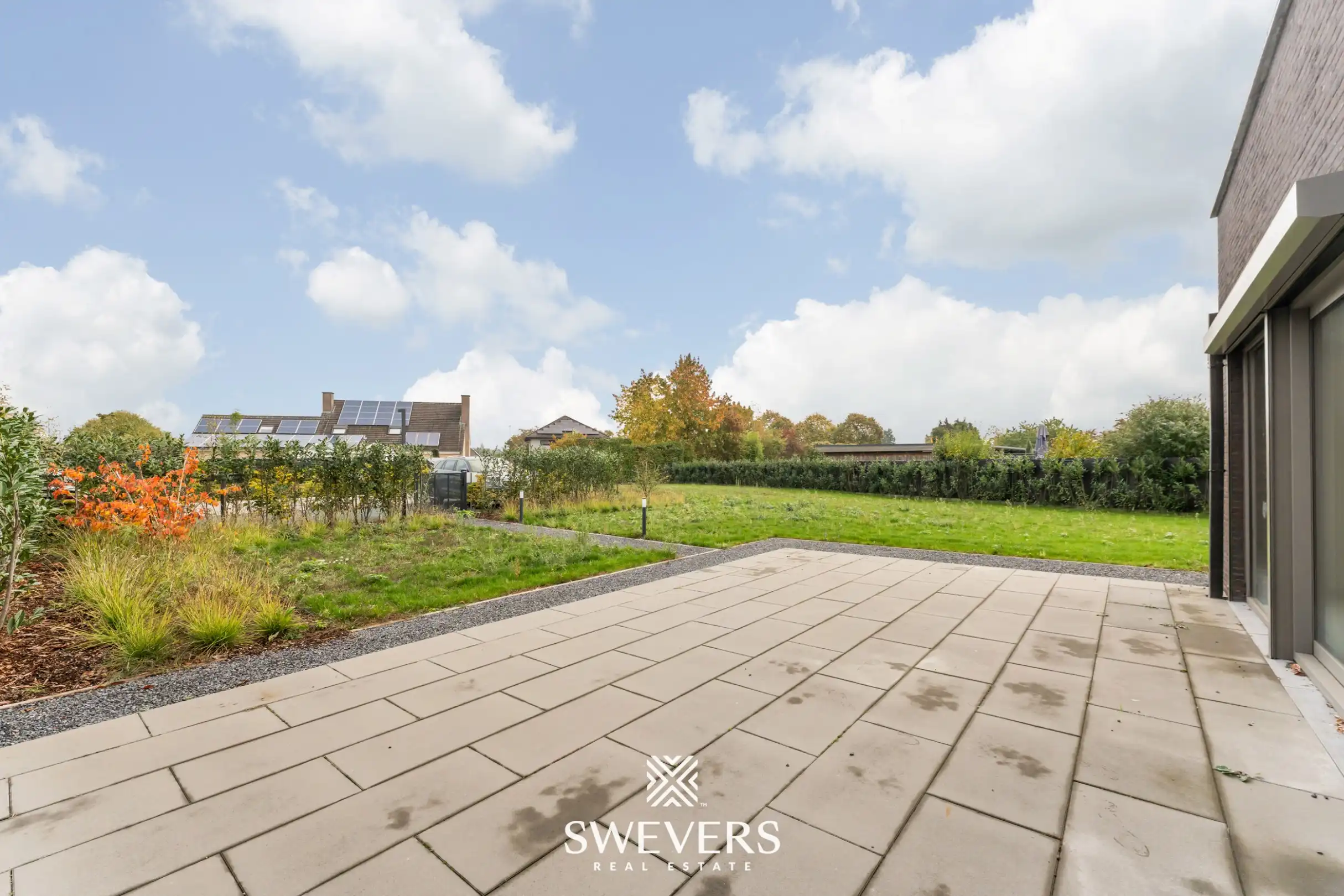 Stijlvol, gelijkvloers en instapklaar appartement (208 m²) mét private tuin en private kelder vlakbij Zolder-centrum foto 29