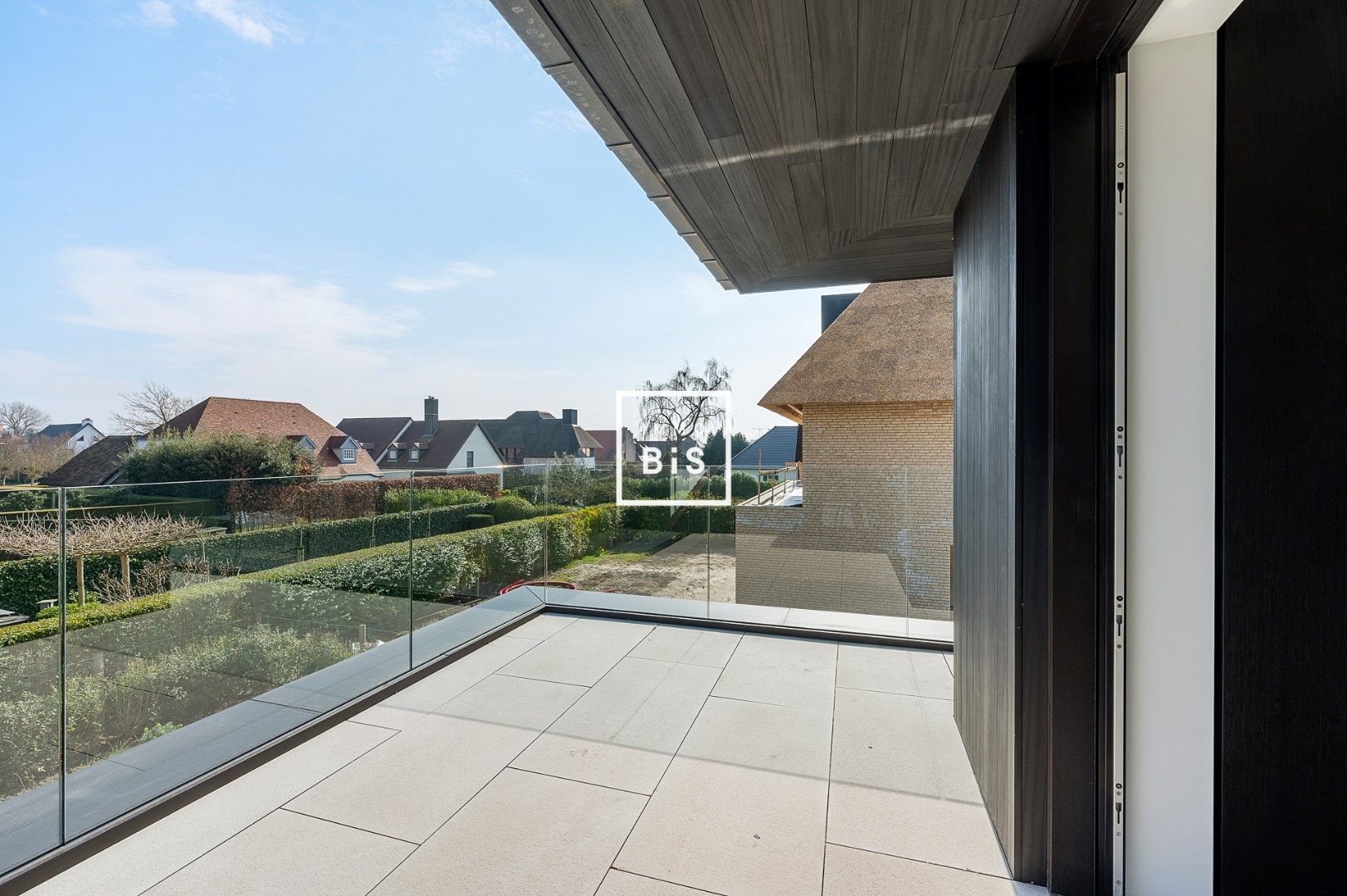 Prachtige nieuwbouwvilla met hoogwaardige afwerking in een residentiële wijk te Knokke foto 27
