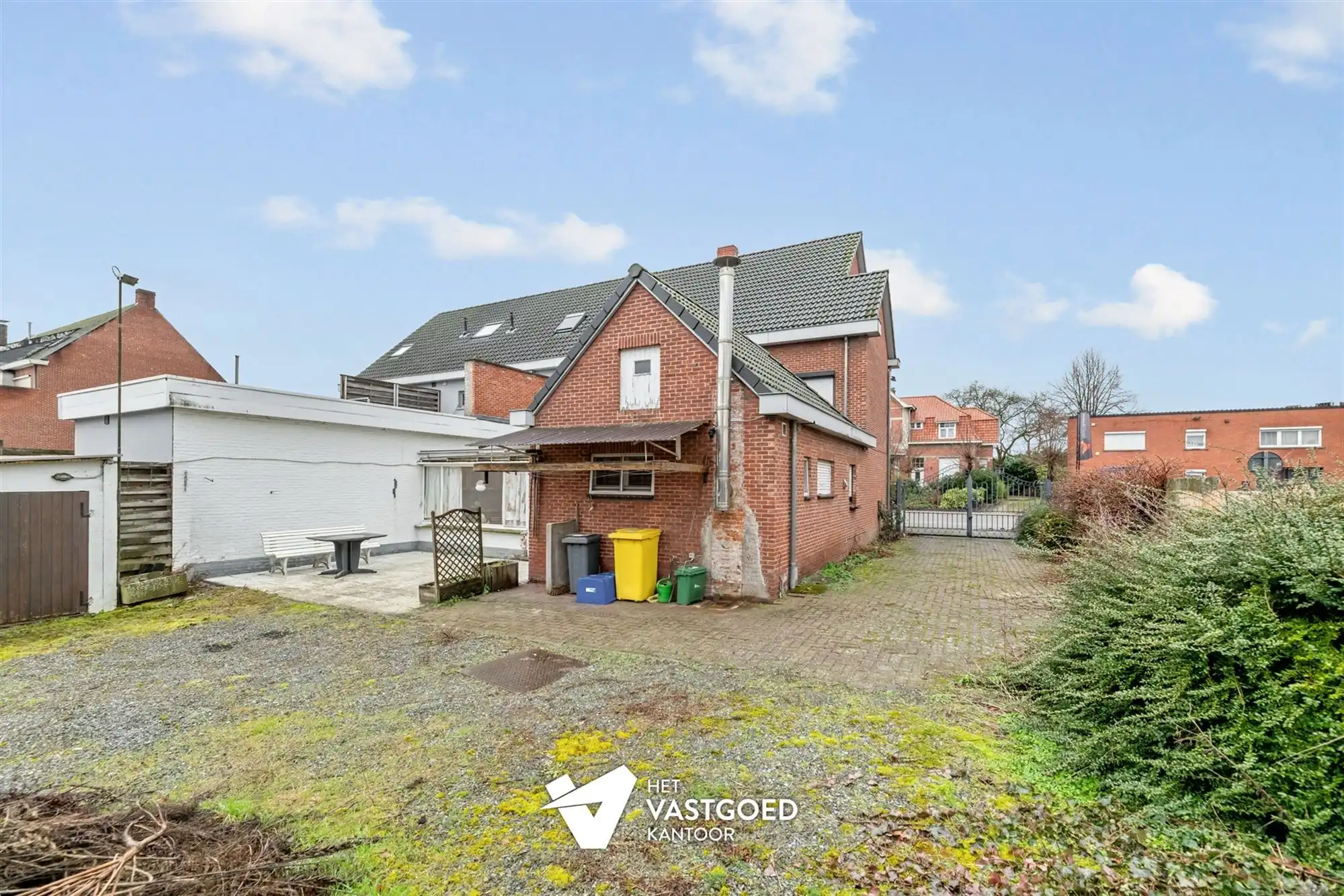 CENTRAAL GELEGEN, RUIME WONING MET VEEL MOGELIJKHEDEN! foto 26