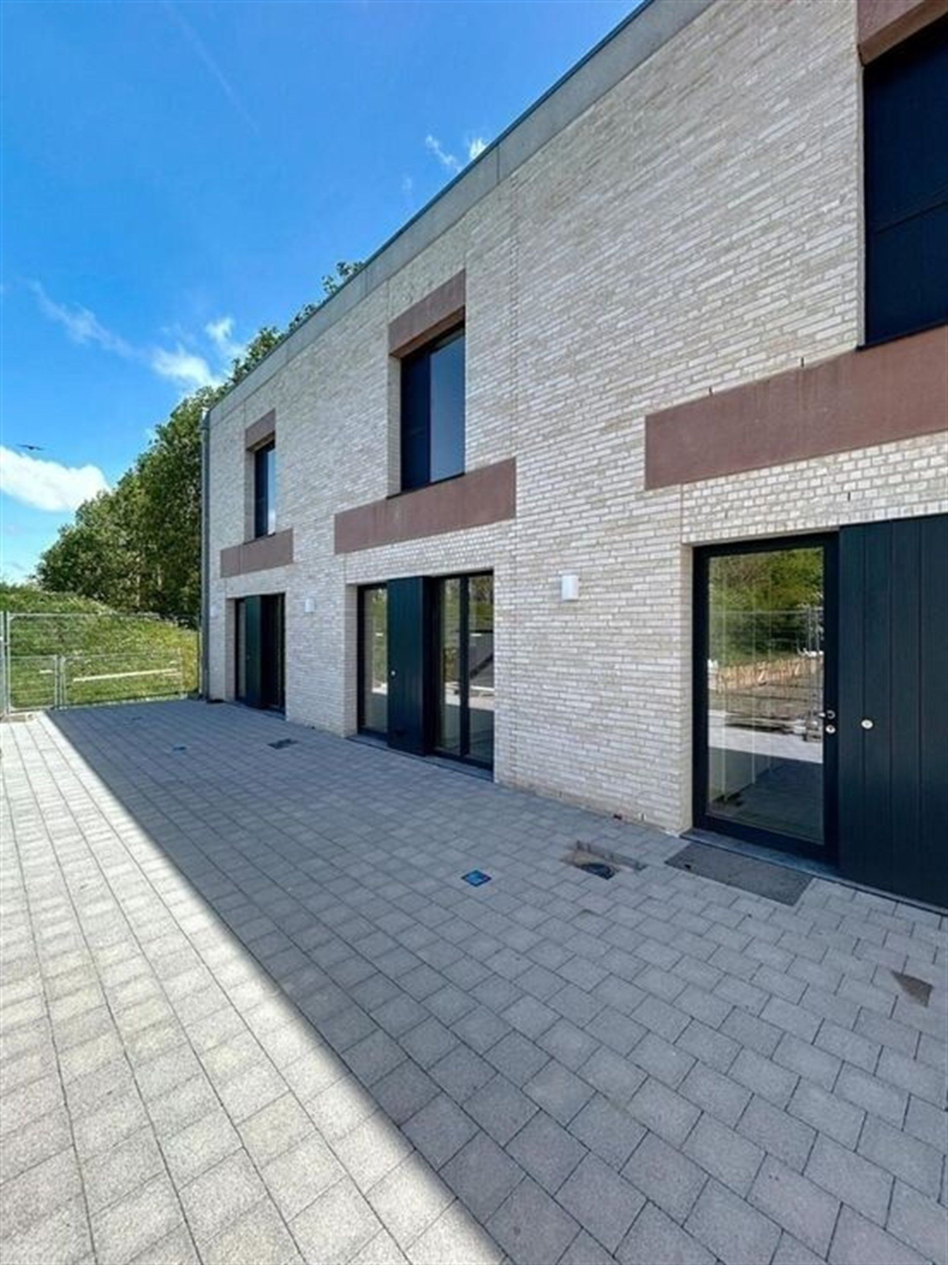Uniek gelegen nieuwbouwwoning midden in het groen foto 18