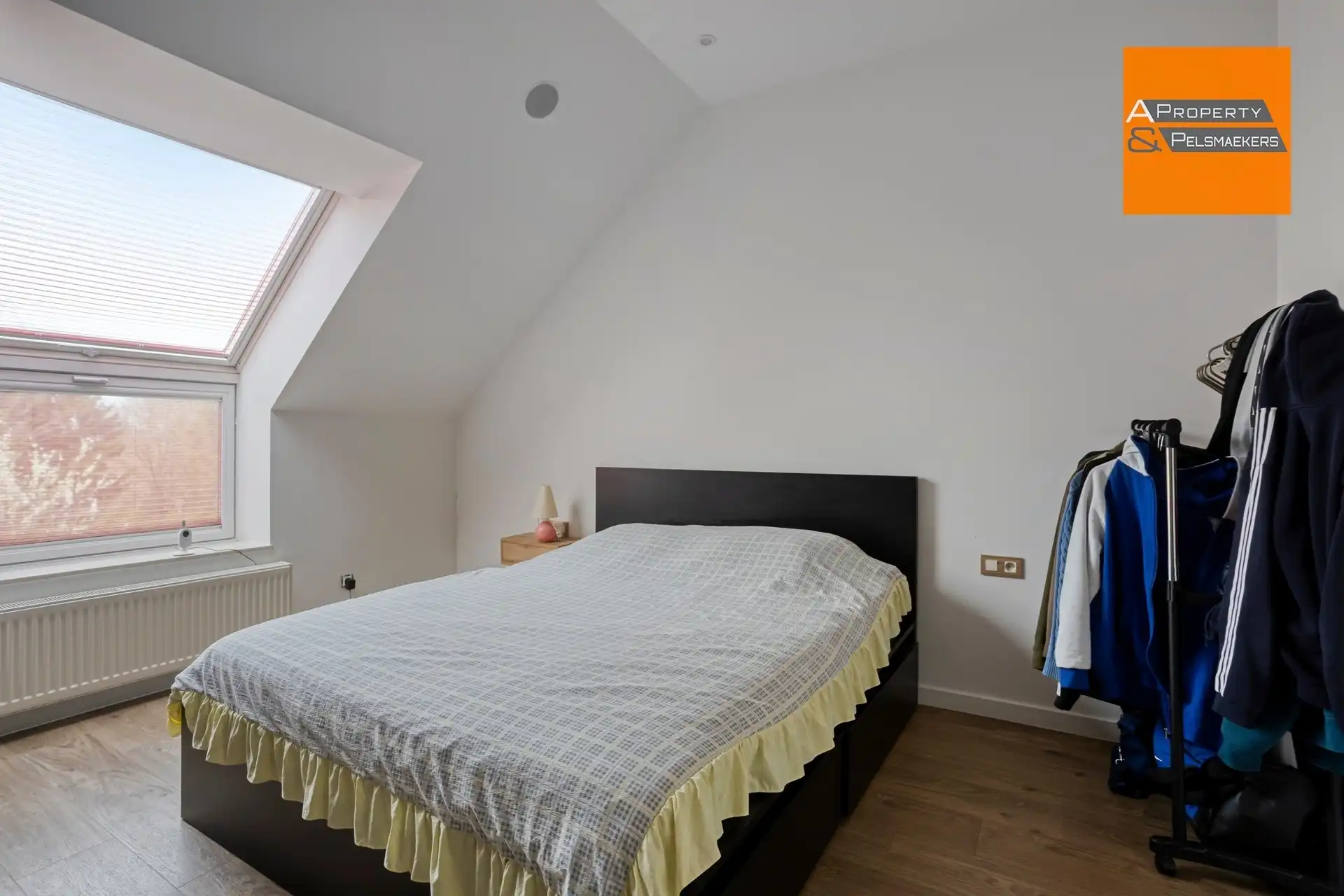 Woning met loods.  foto 7