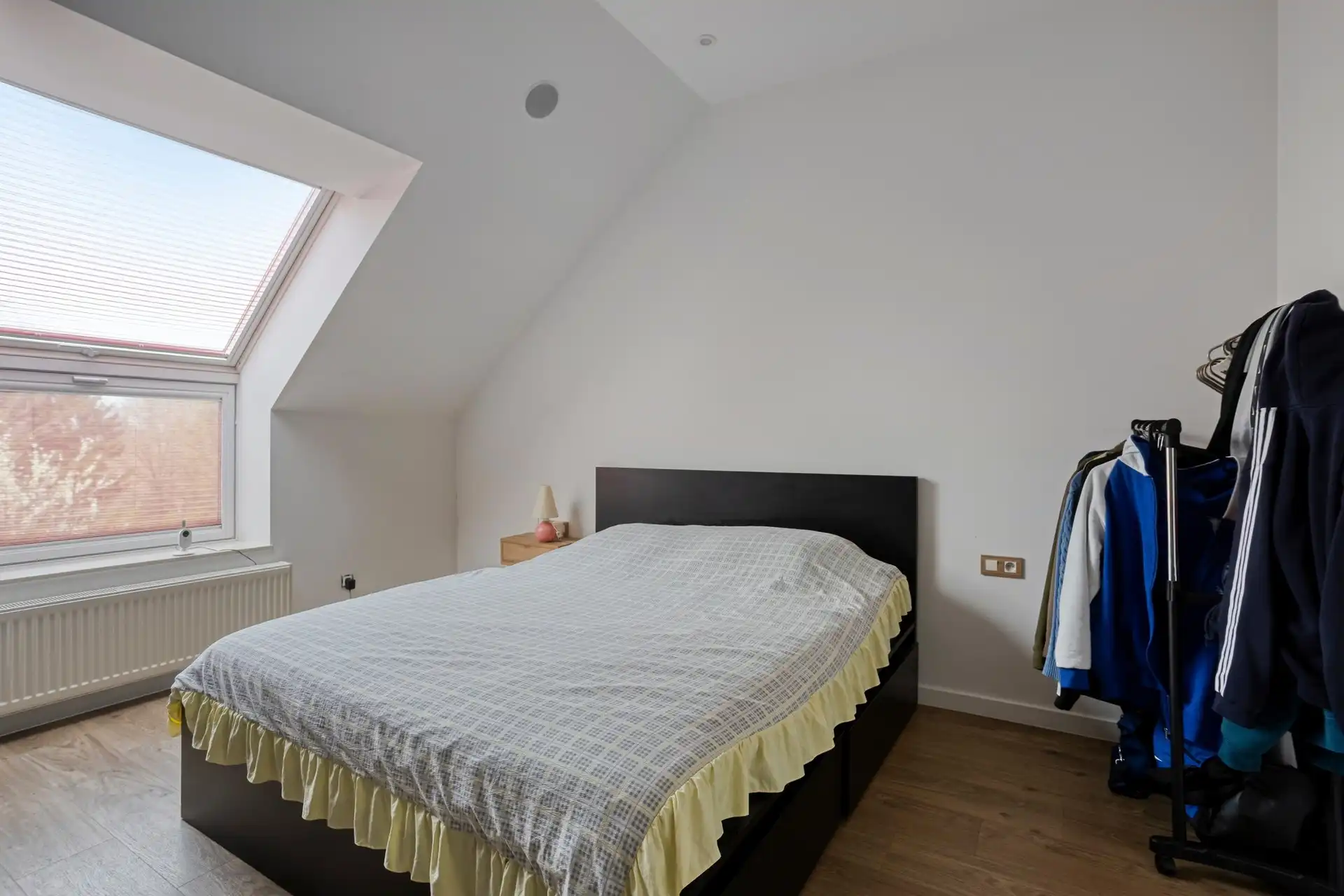 Woning met loods.  foto 7