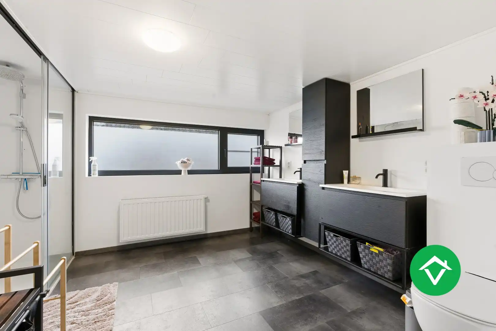 Instapklare gezinswoning met 3 slaapkamers en open veldzicht in Koekelare foto 16