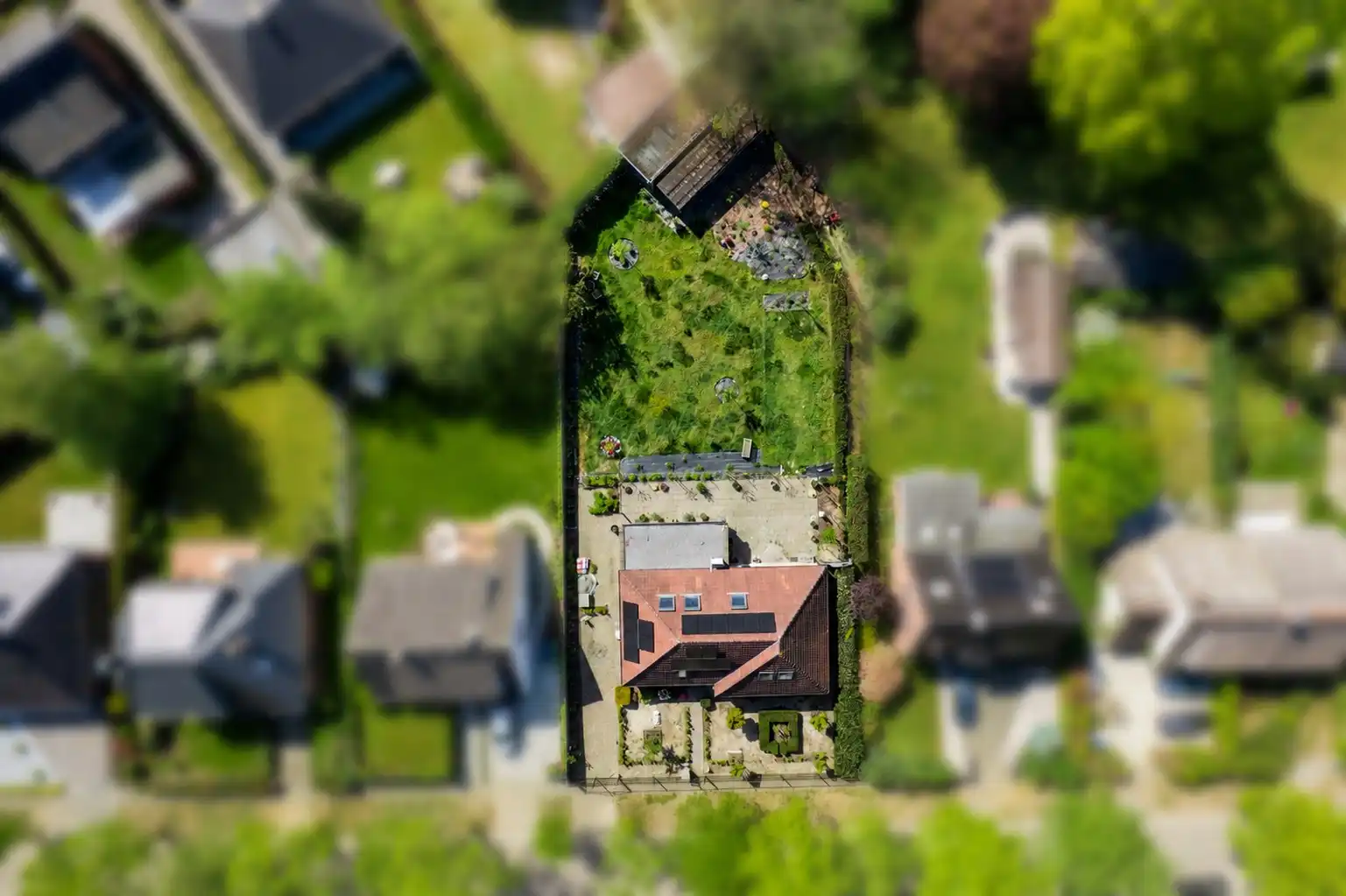 Verrassend ruime woning met zuidwest tuin op topligging! foto 24