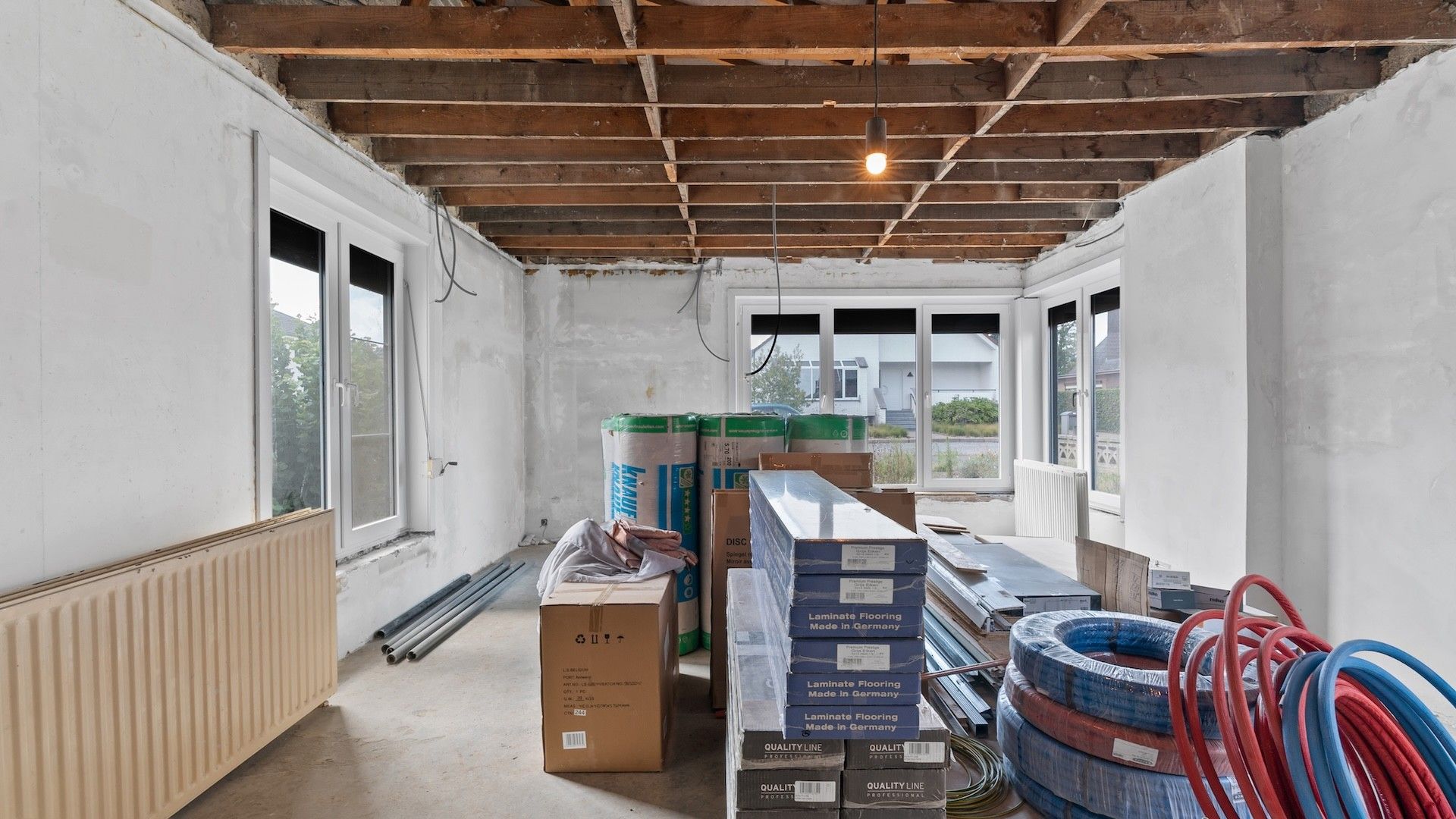 Te renoveren woning (O.B.) met 3 slaapkamers op 6a 48ca foto 15