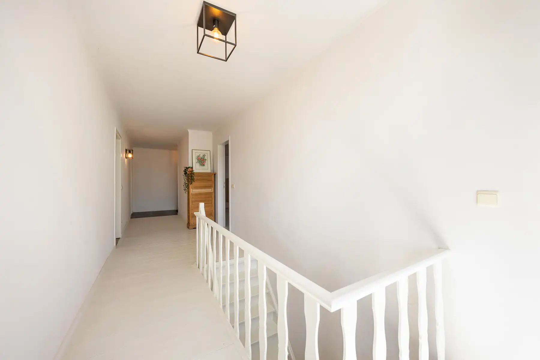 Riante, vrijstaande villa met 4 slaapkamers, zwembad en bijgebouw op een perceel van 2.680m². foto 14