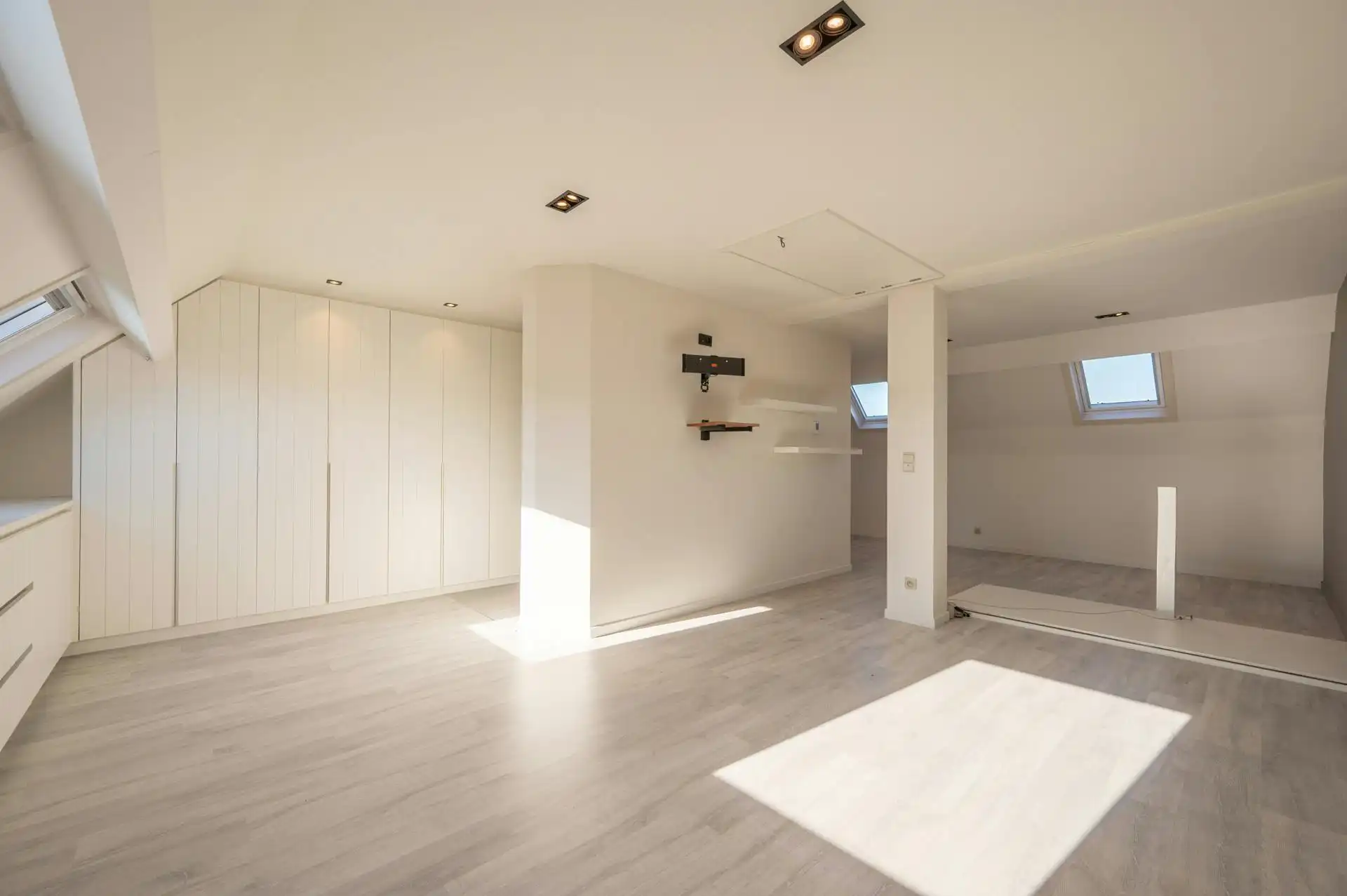 Rustig gelegen huis met zonnige tuin te koop in Heist foto 23