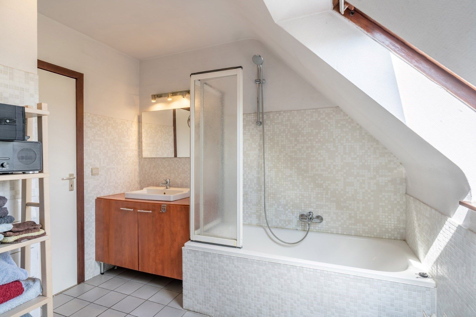 Gezellig 1-slaapkamer appartement in hartje Bilzen foto 16