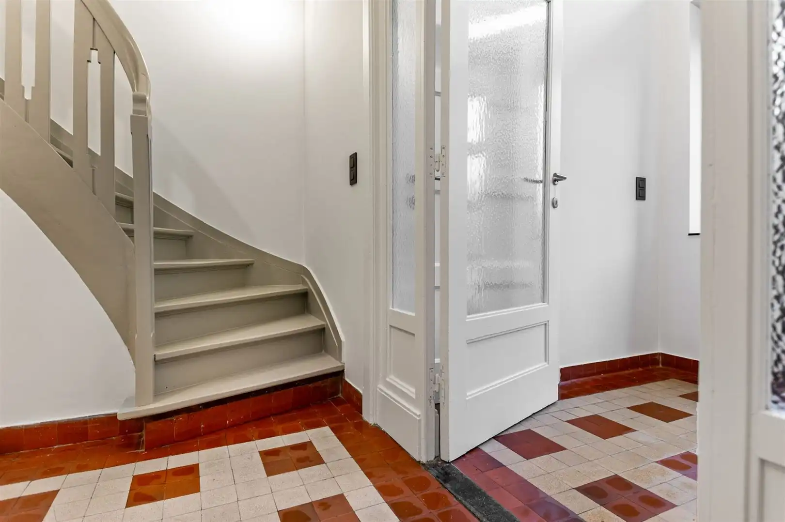 Totaal gerenoveerde woning met 4 à 5 slaapkamers in Ekerse dorpskern. foto 17