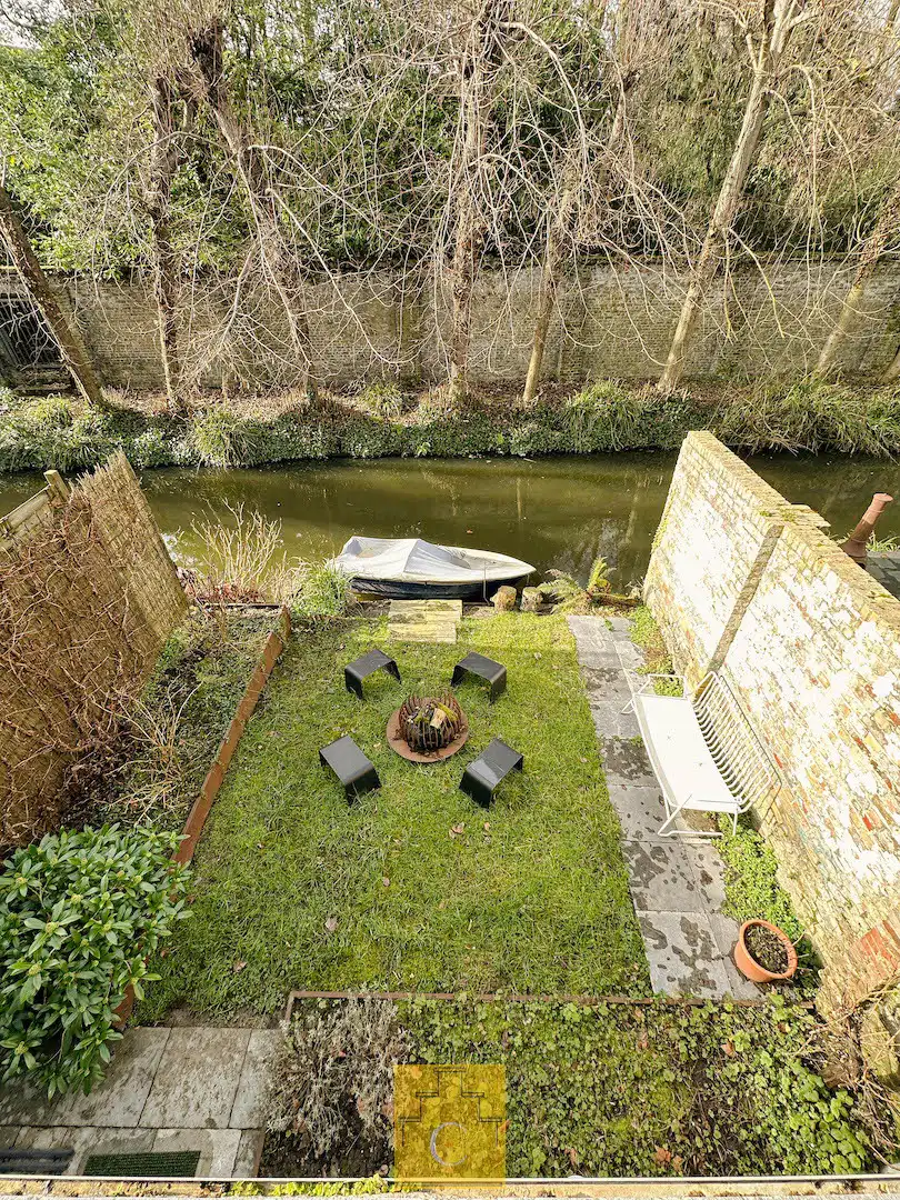 exclusief trapgevelhuis met lift en terras en tuin aan de rei nabij Sint-Jakobskerk en palend aan het Sebrechtspark foto 2