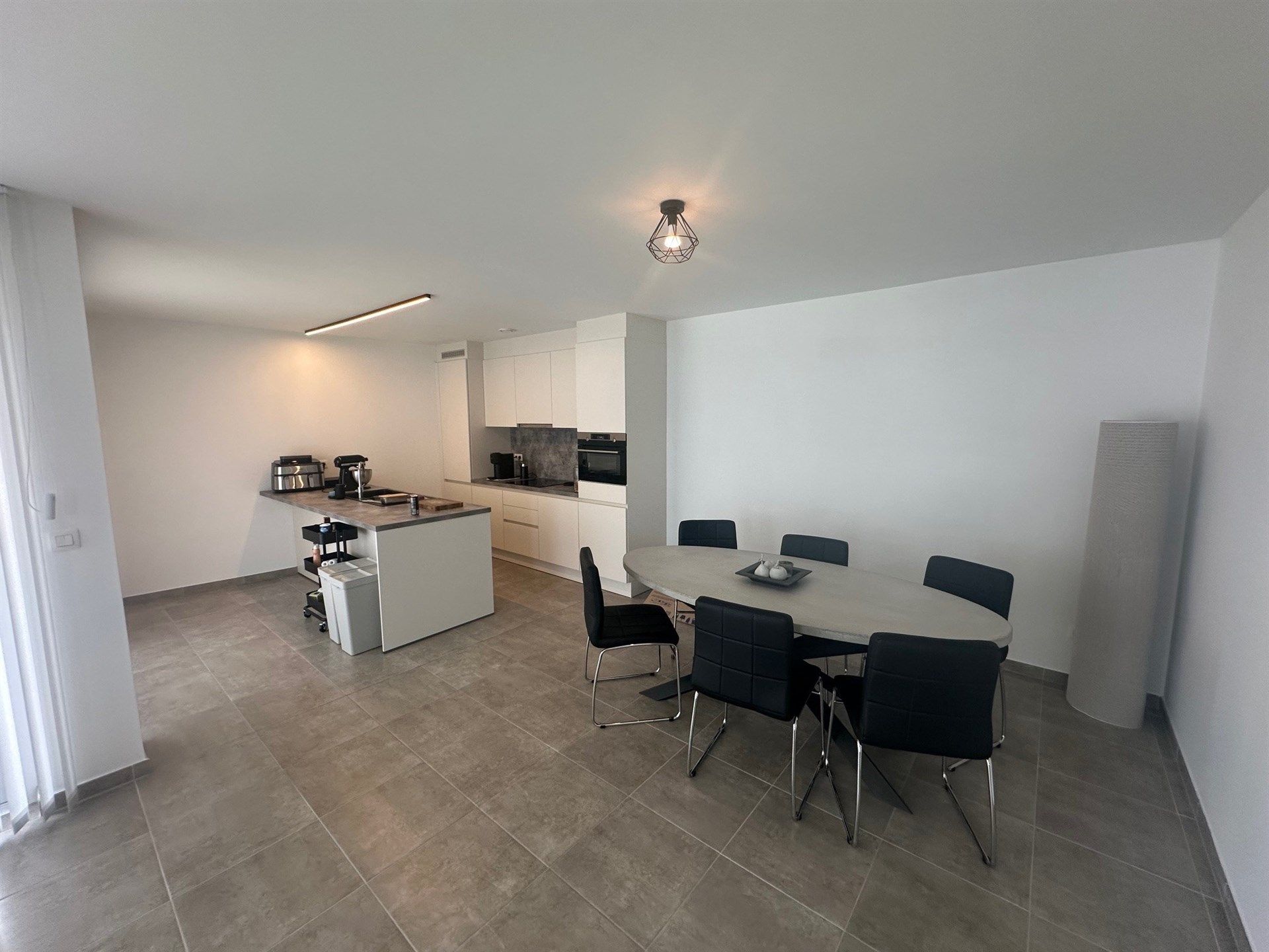 Recent appartement met 2 slaapkamers in rustige woonwijk foto 2