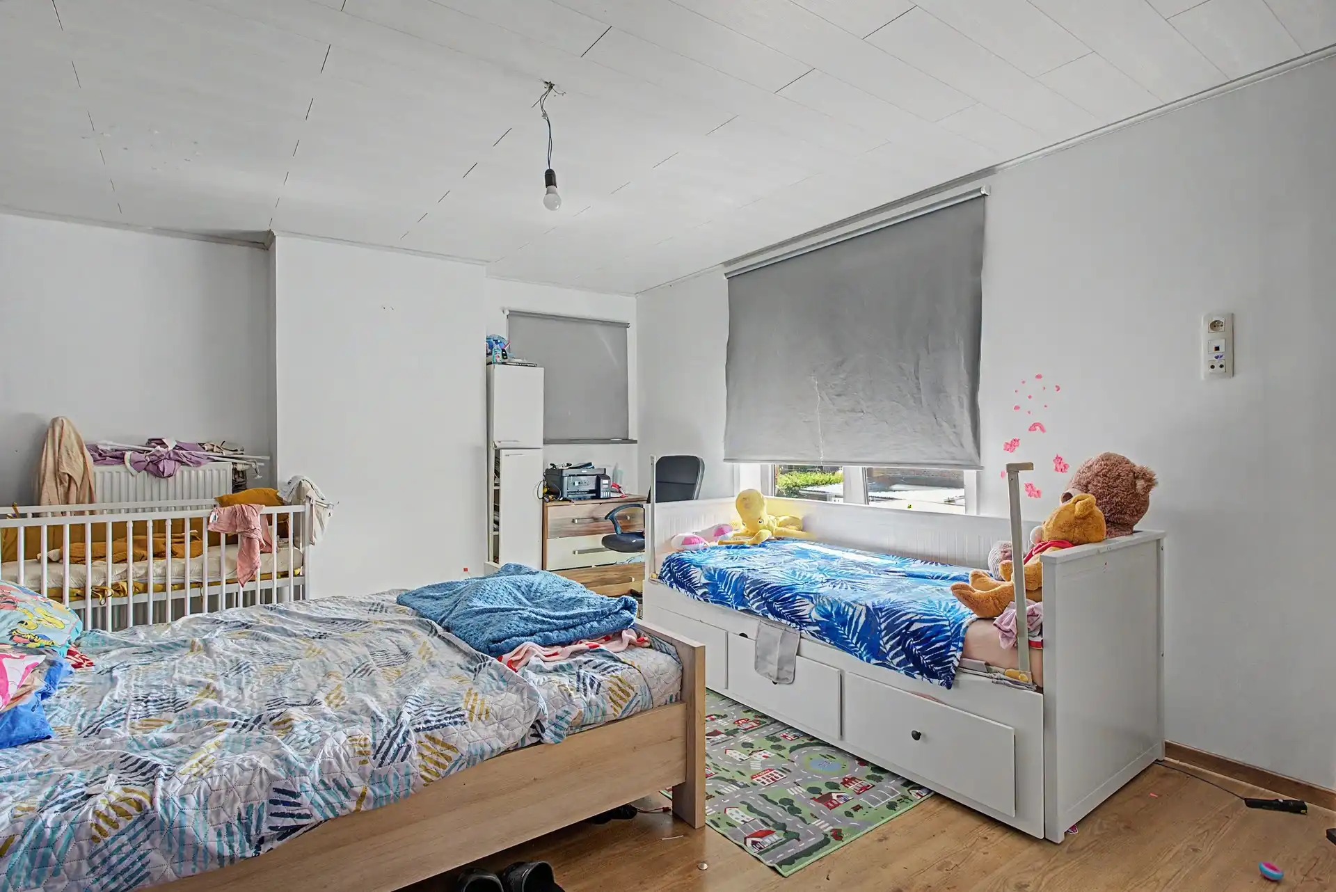 Heel ruime woning, met open zicht en grote garage/magazijn (82m²) op een perceel van 760m², te Grembergen foto 10