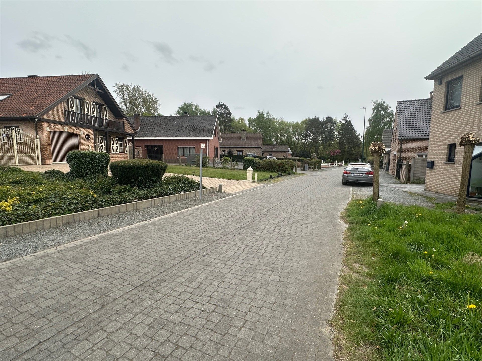 Bouwgrond voor halfopen bebouwing - 1734 m² foto 5