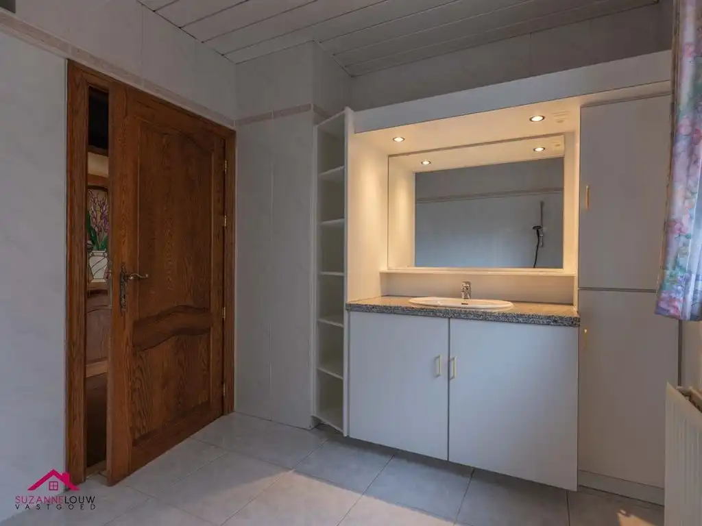 Gelijkvloerse vrijstaande woning foto 15