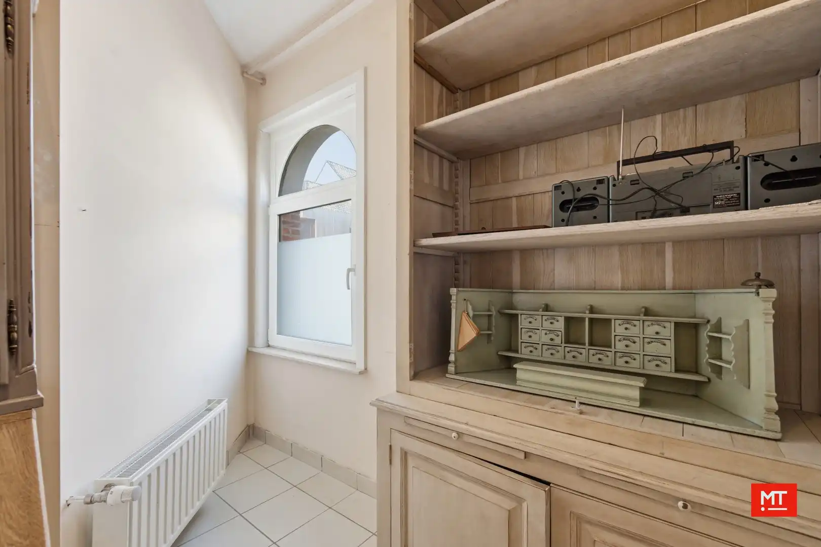 Gelijkvloers twee-slaapkamerappartement met garage te koop in het centrum van Langemark foto 11