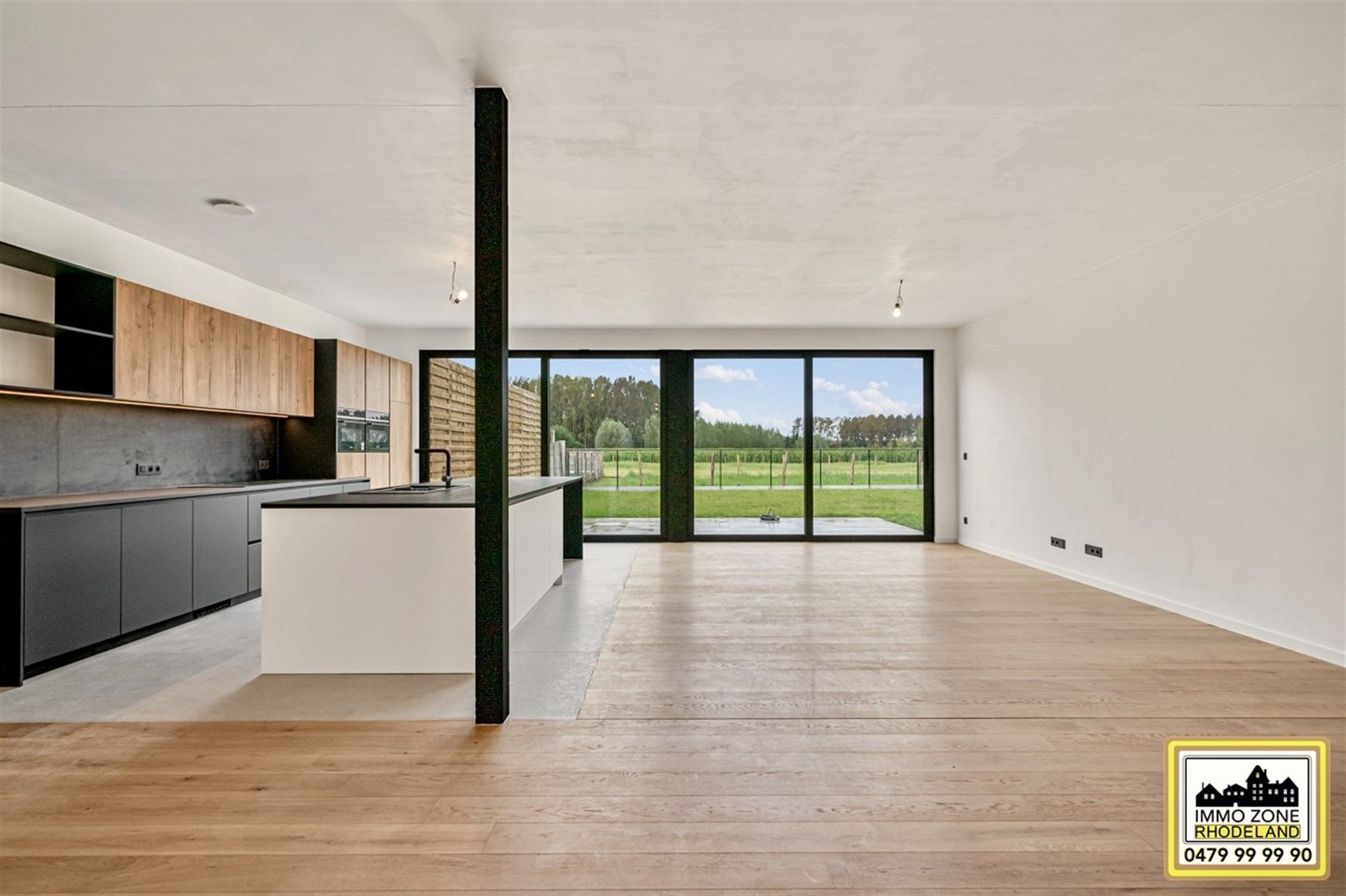 Luxueus gerenoveerde woning met 3 slpks en prachtige tuin foto 9