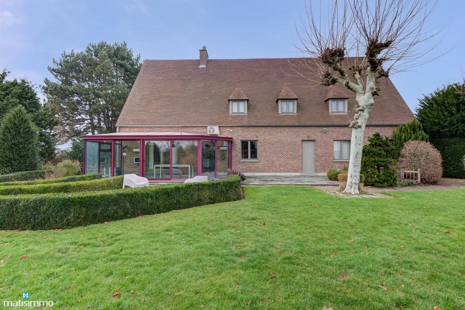 RIANTE VILLA MET CHARMANTE UITSTRALING ALS LANDHUIS OP ZEER RUIM PERCEEL IN WELLEN foto 44