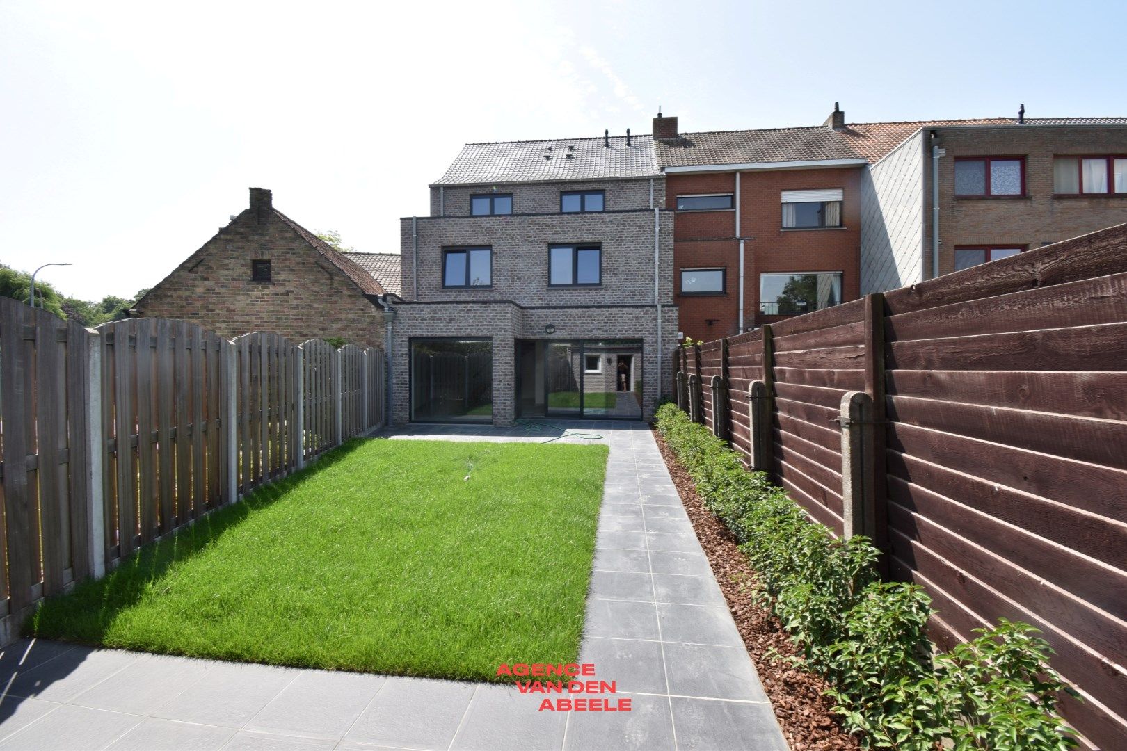 ()=>{if(producerUpdateValueVersion(node),producerAccessed(node),node.value===ERRORED)throw node.error;return node.value} Oude Hoogweg 200 - - 8310 Brugge