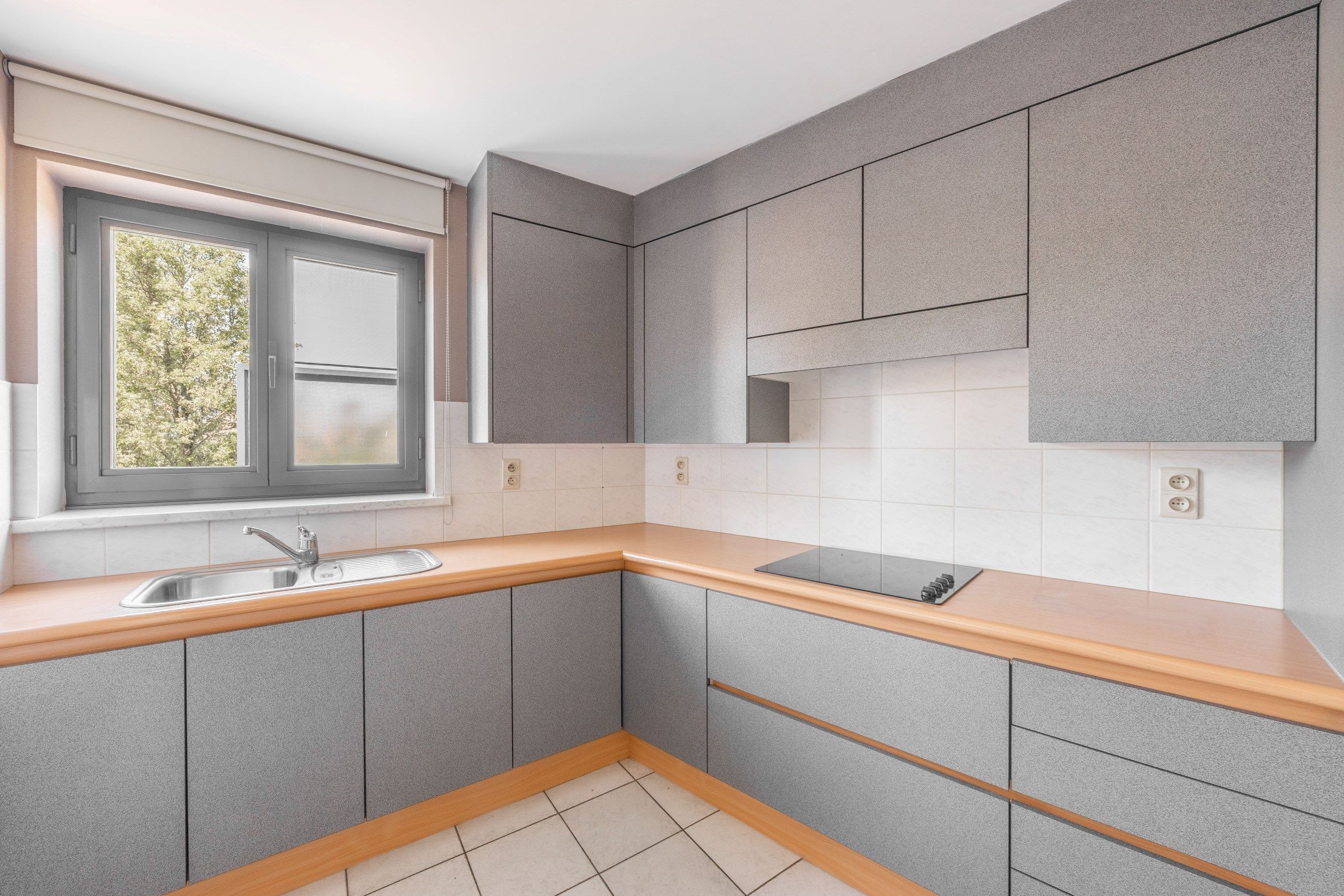 INVESTERINGSEIGENDOM MET 4 APPARTEMENTEN EN 4 GARAGES foto 9