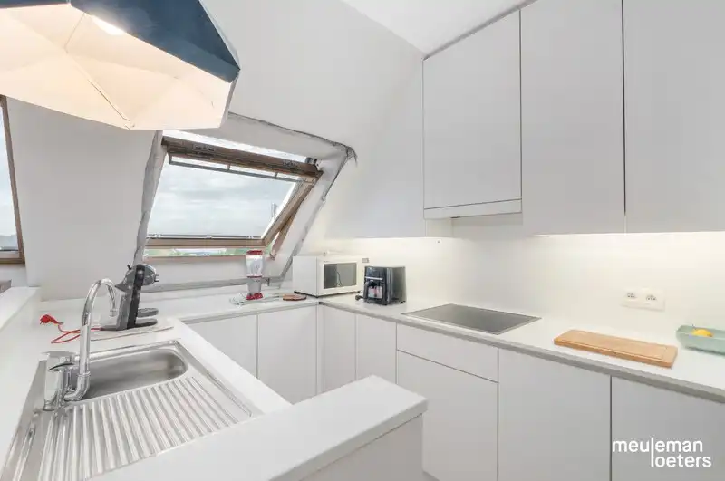 Prachtig centraal gelegen triplex appartement foto 9