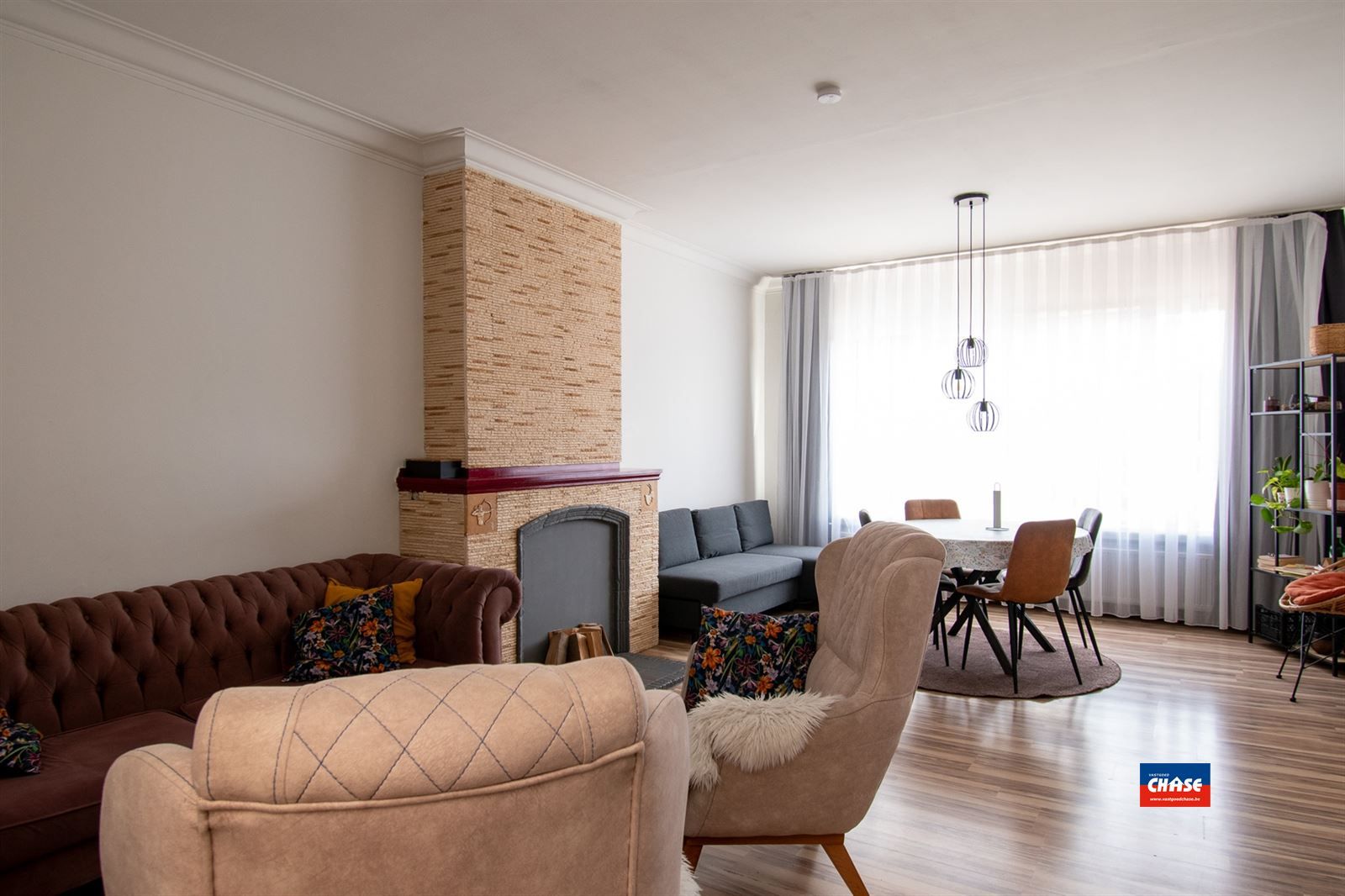 Centraal gelegen appartement met 2 slaapkamers foto 4