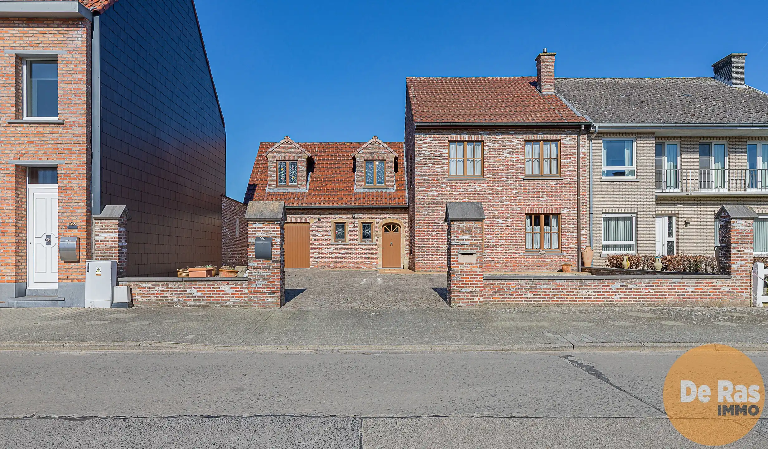 Ruime woning met grote garage en tuin vlakbij station Ede foto 2