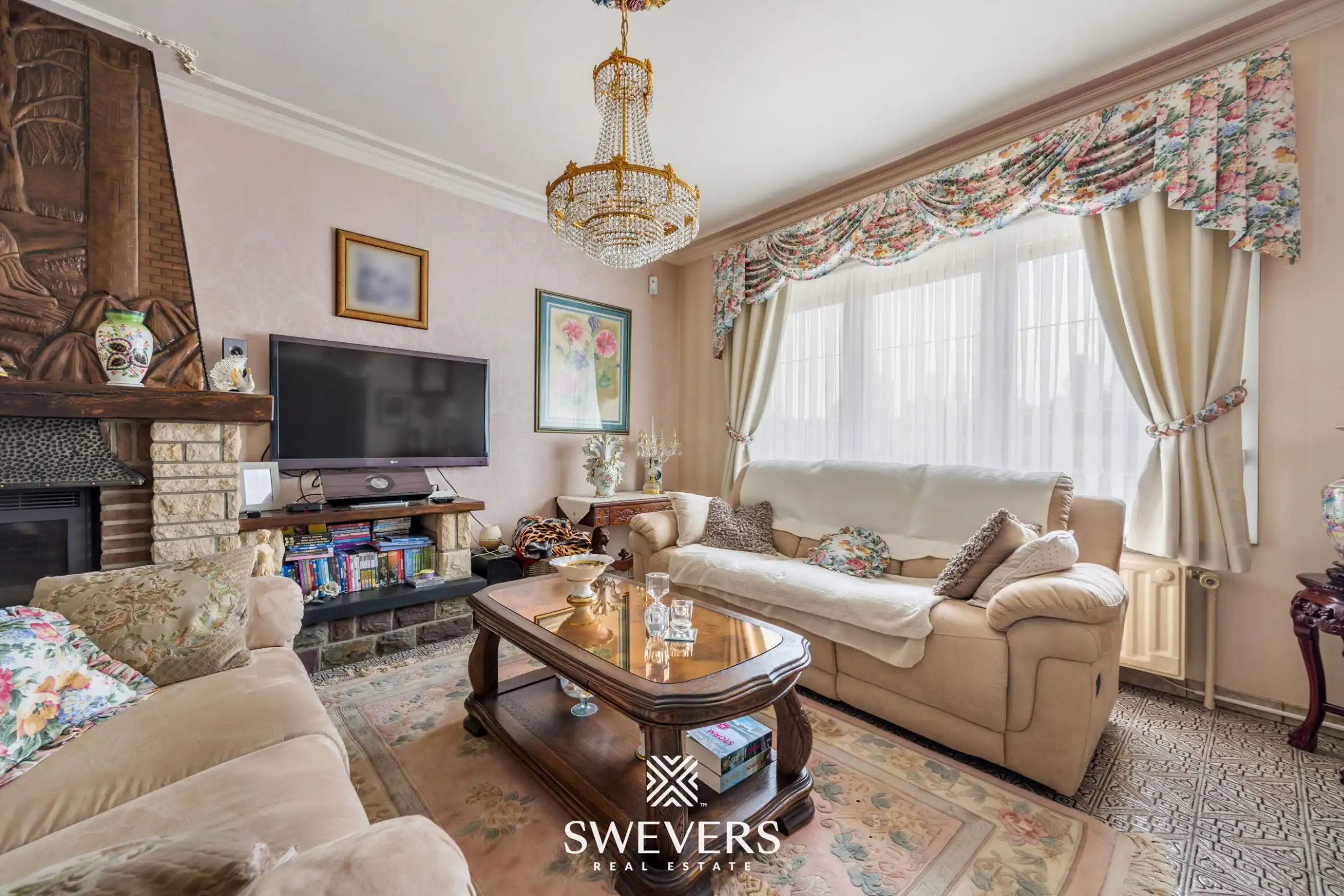Royale gezinswoning met 257 m² woonruimte foto 9