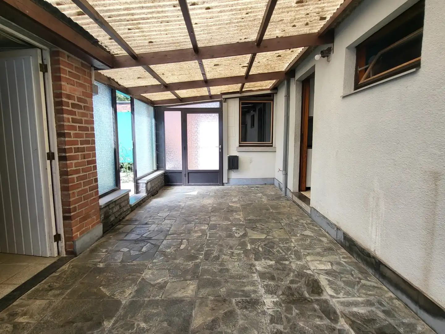 Landelijk gelegen woning met tuin, garage en ruime inrichtbare zolder. foto 13