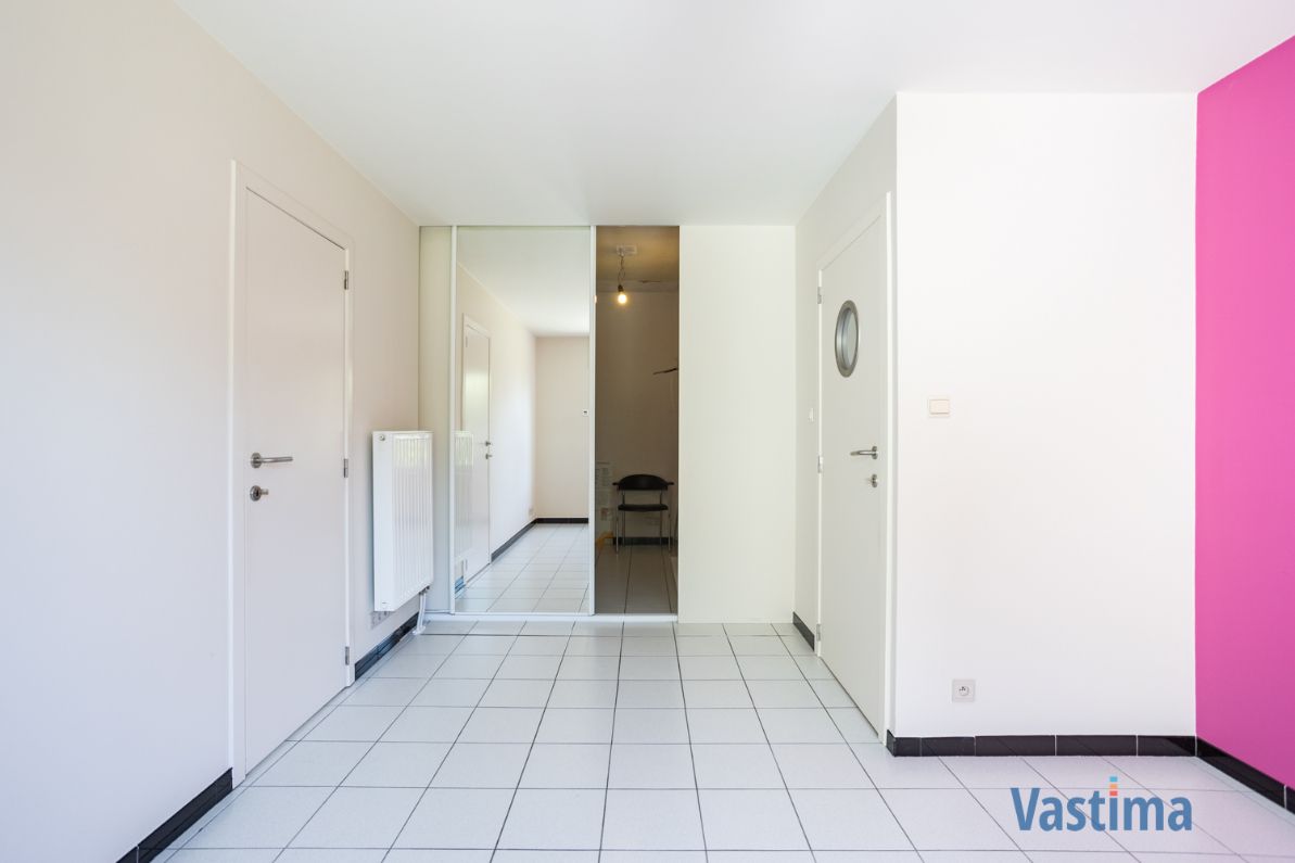 Bungalow in een oase van ruimte en rust in het hart van Ternat – ideaal voor gezinnen, kangoeroe wonen of vrij beroeper. foto 18