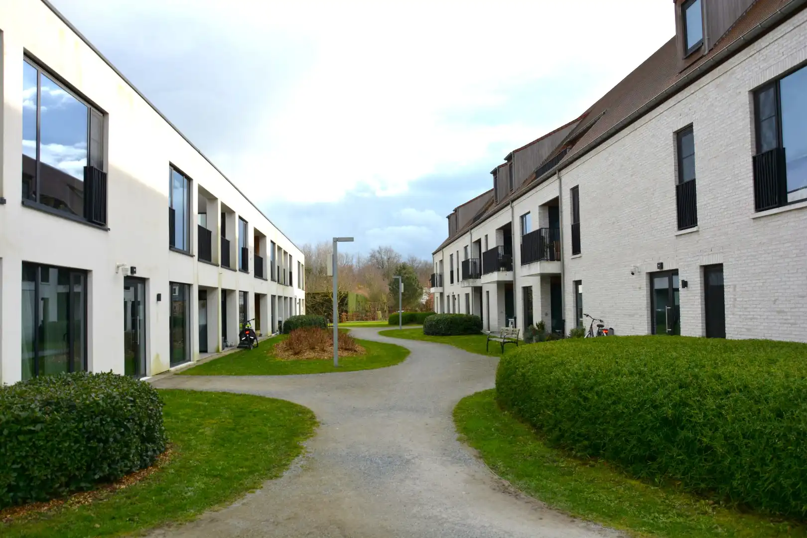 Zorgeloos wonen in stijl: instapklare serviceflat in Residentie Stuyvenberg foto 2