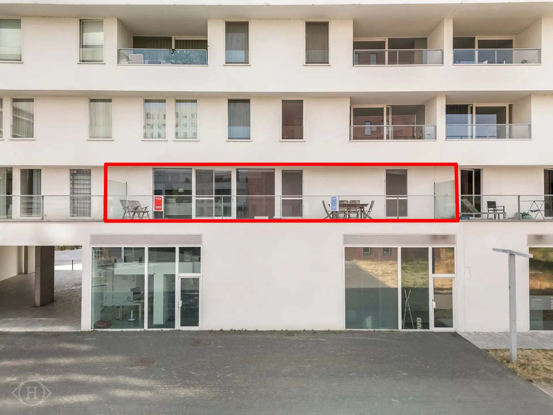 Bemeubeld appartement met prachtig terras foto 25